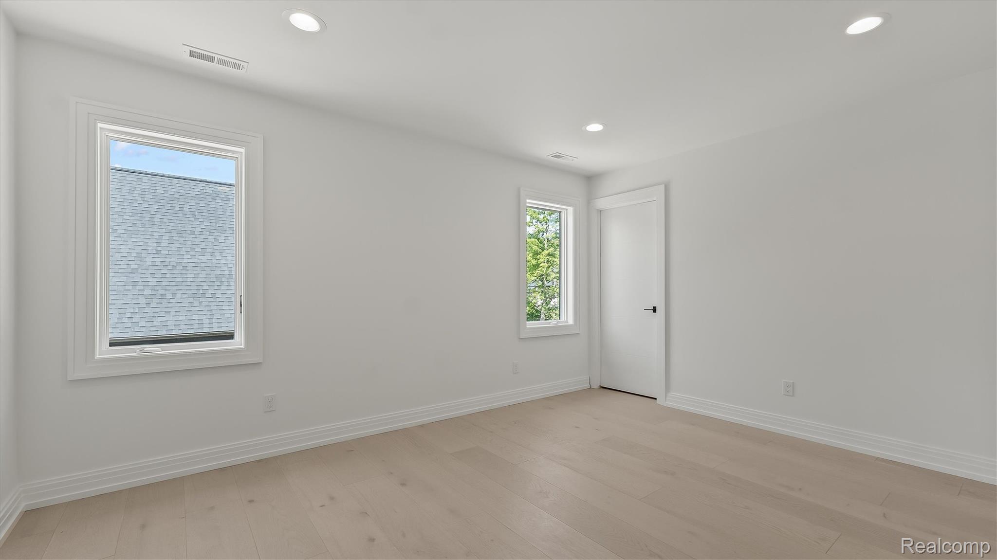 158 Enclave Court