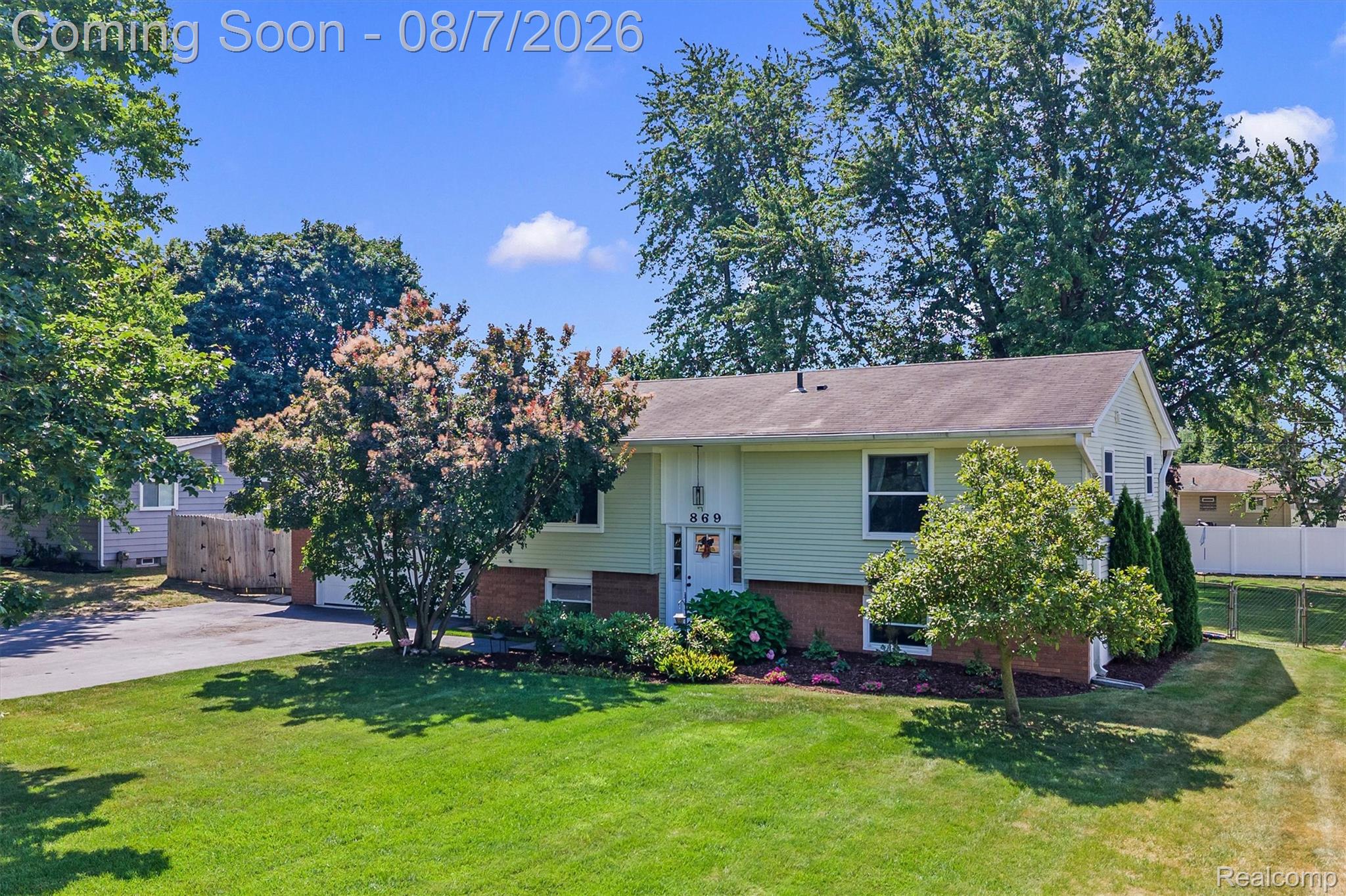 869 Seymour Lake Road