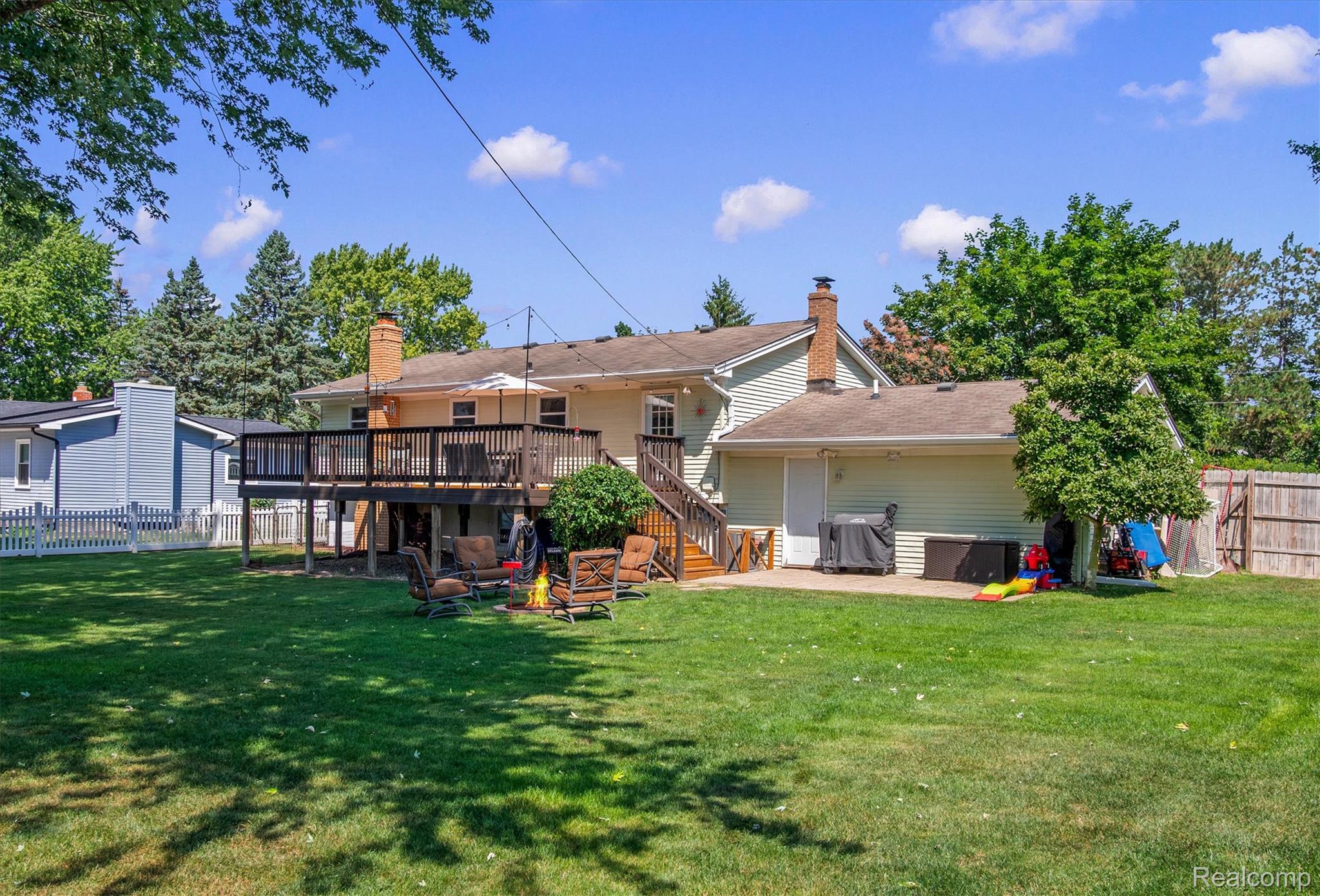 869 Seymour Lake Road