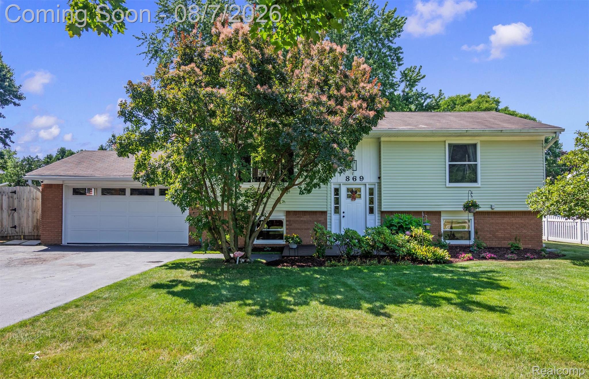 869 Seymour Lake Road