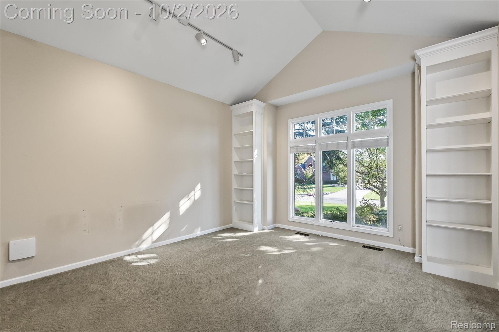 4654 Woodland Hills Drive