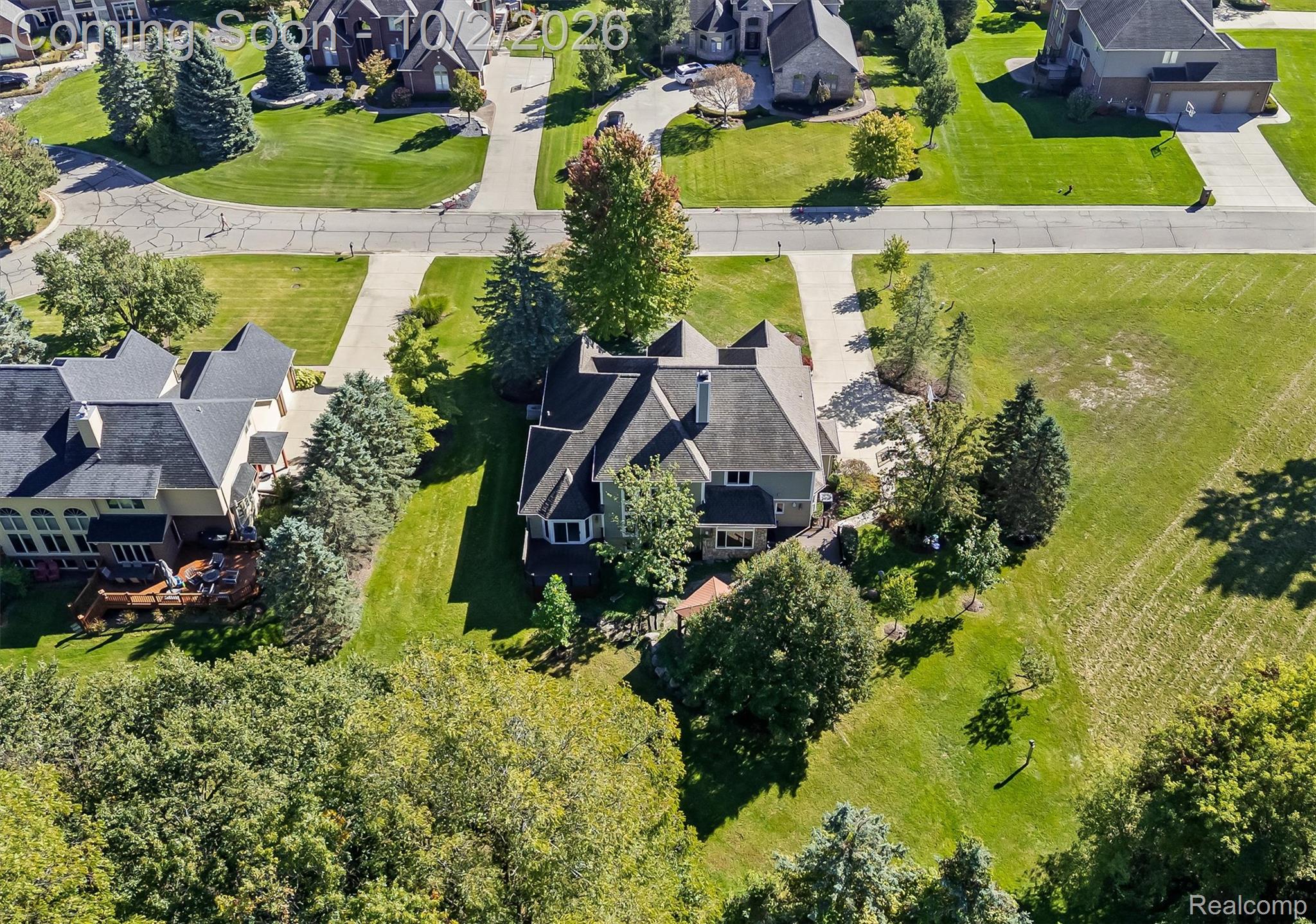 4654 Woodland Hills Drive