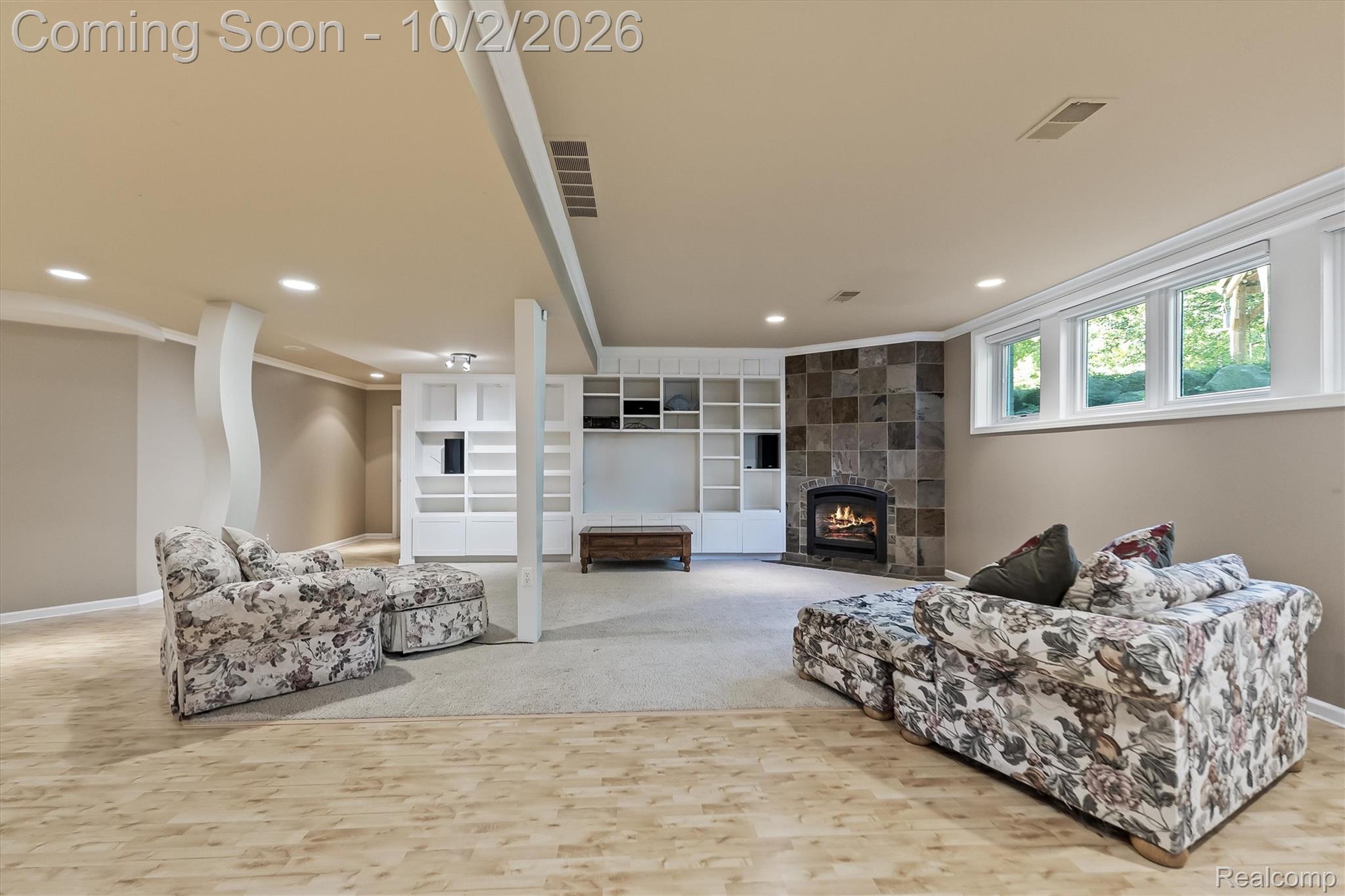 4654 Woodland Hills Drive