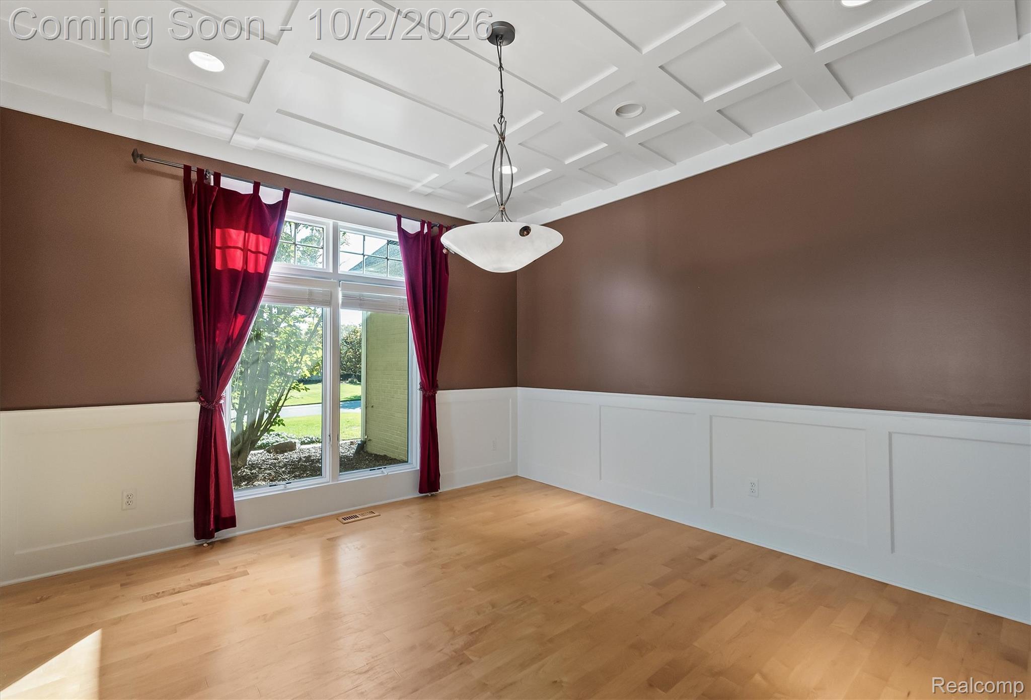 4654 Woodland Hills Drive