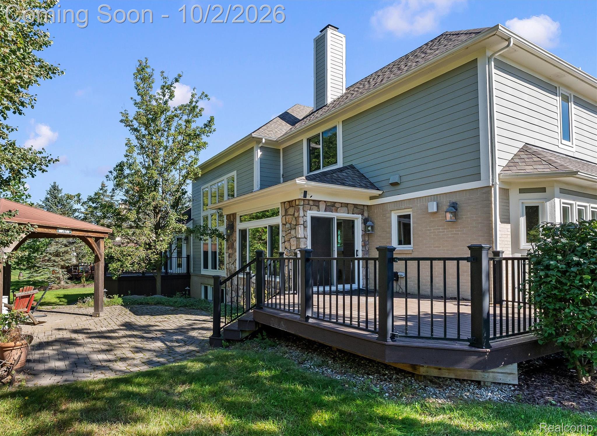 4654 Woodland Hills Drive