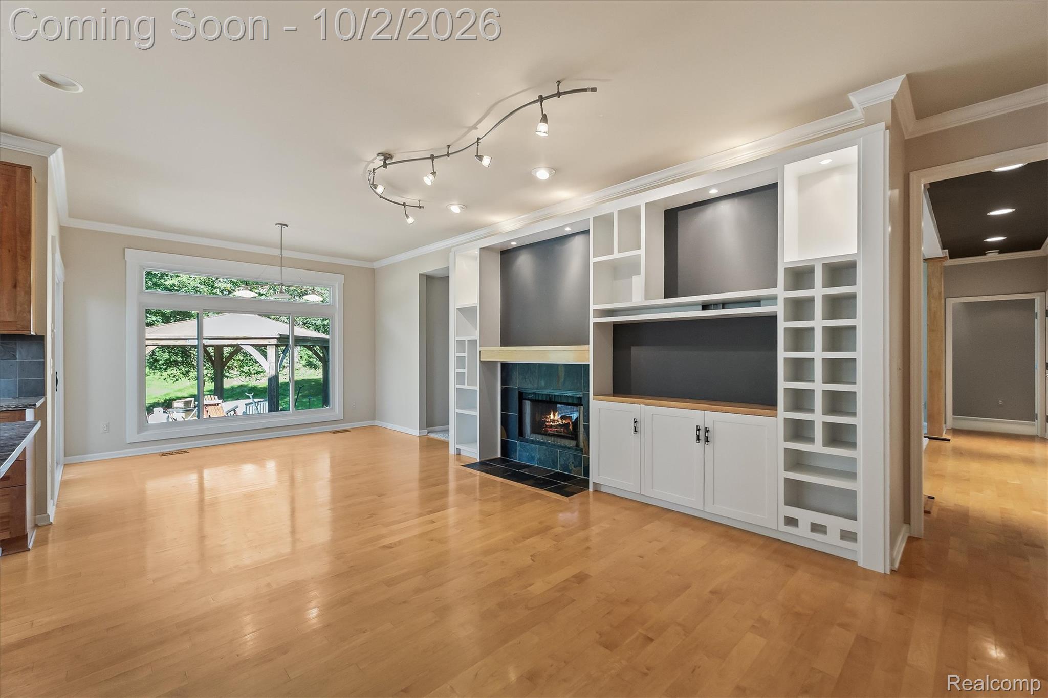 4654 Woodland Hills Drive