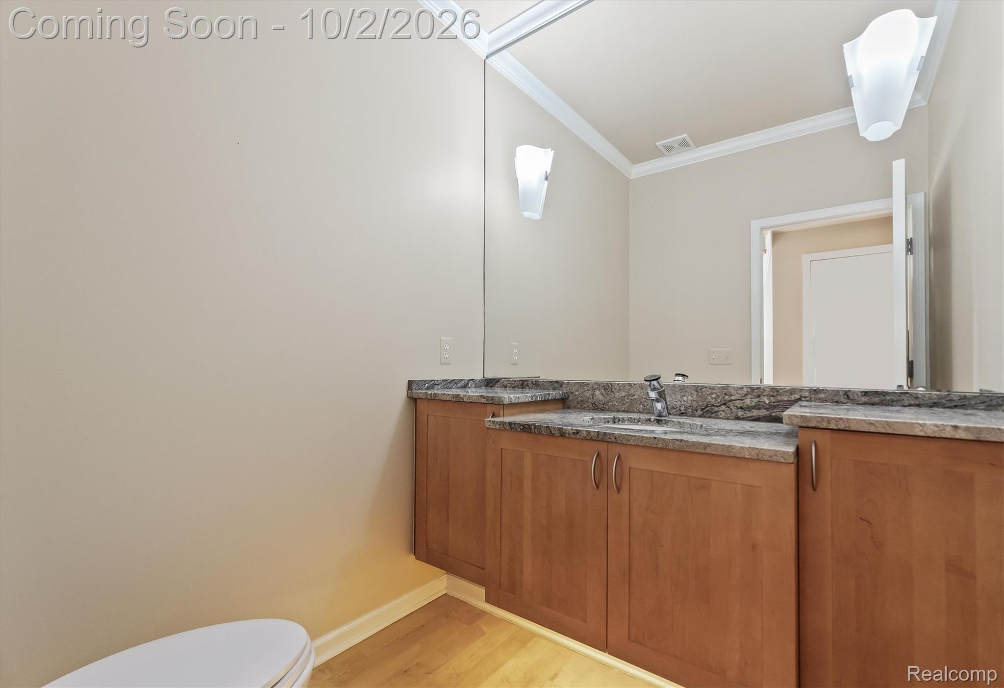4654 Woodland Hills Drive