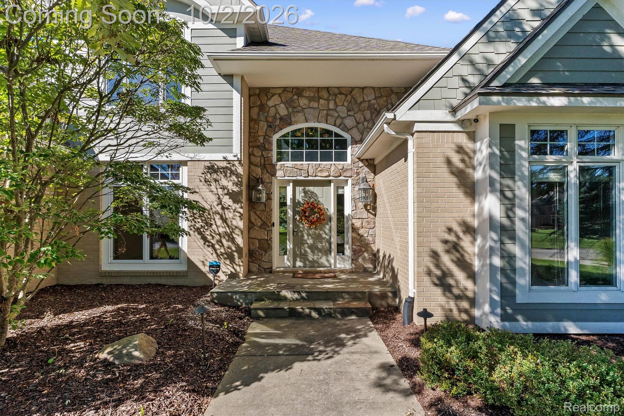 4654 Woodland Hills Drive