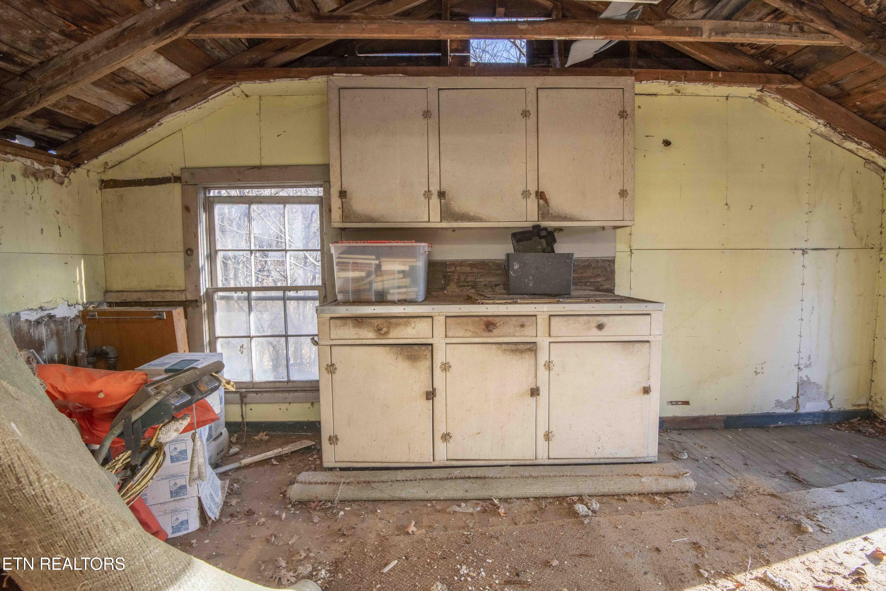 1876 E Old Topside Rd