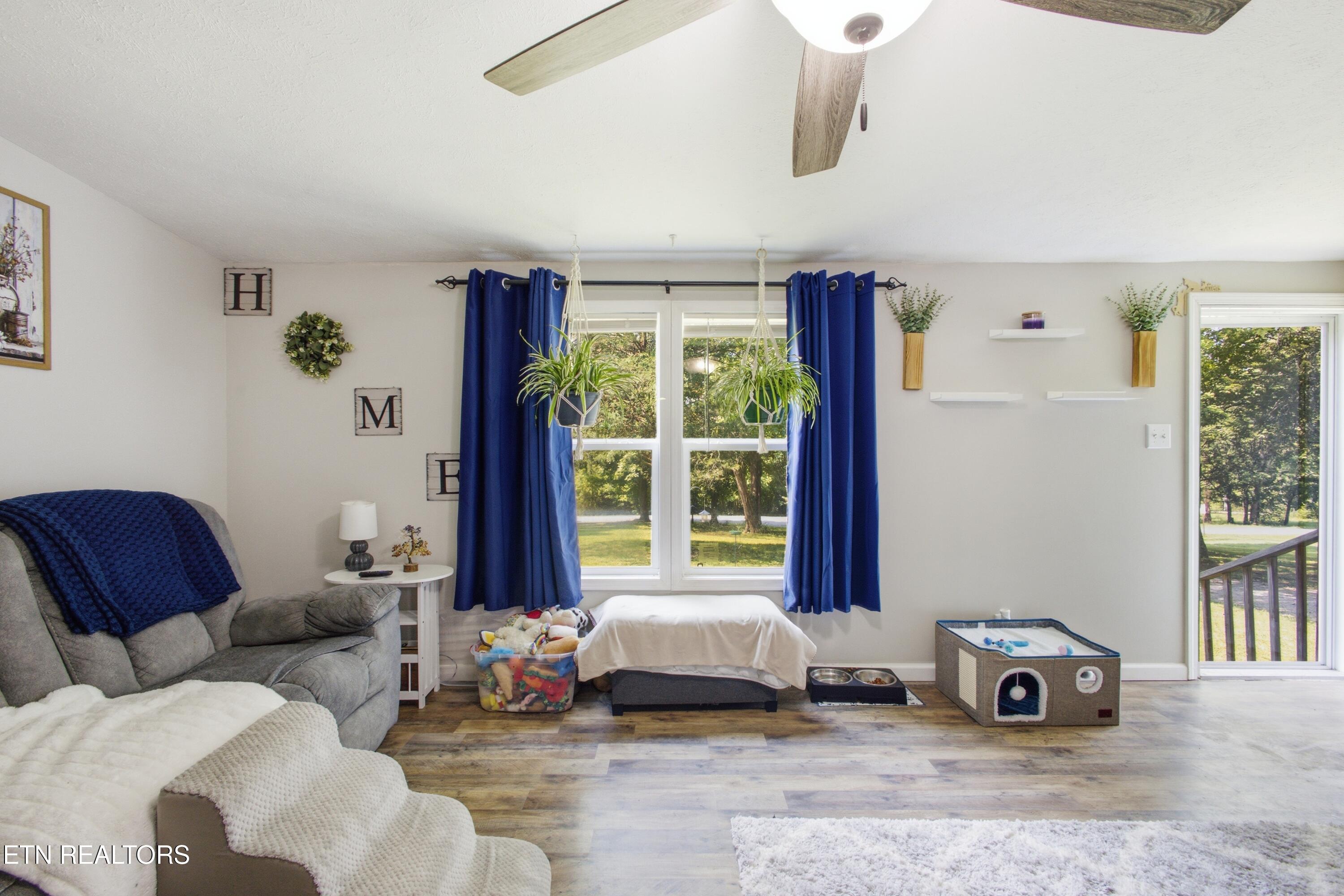 321 Rose Circle