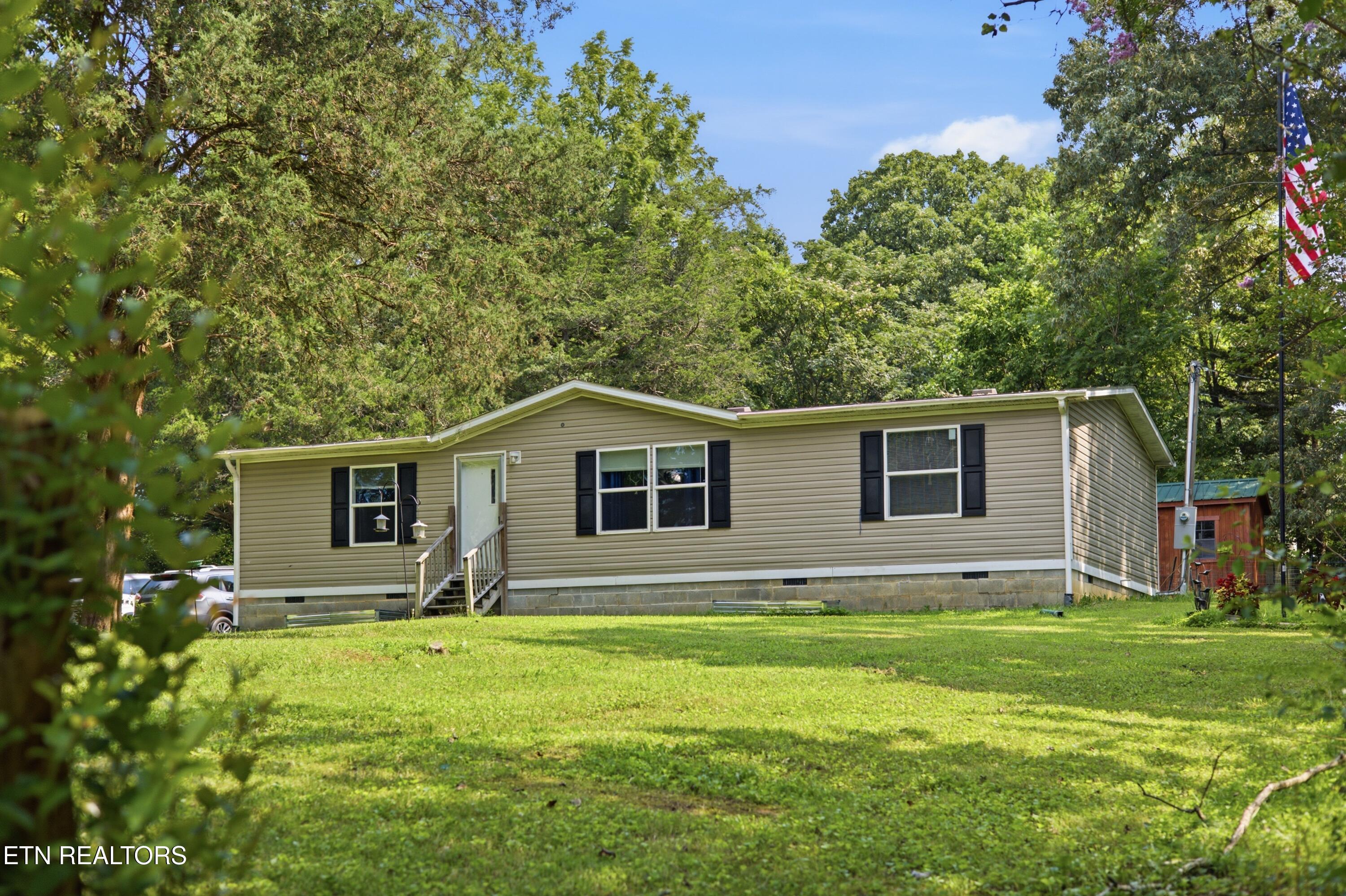 321 Rose Circle
