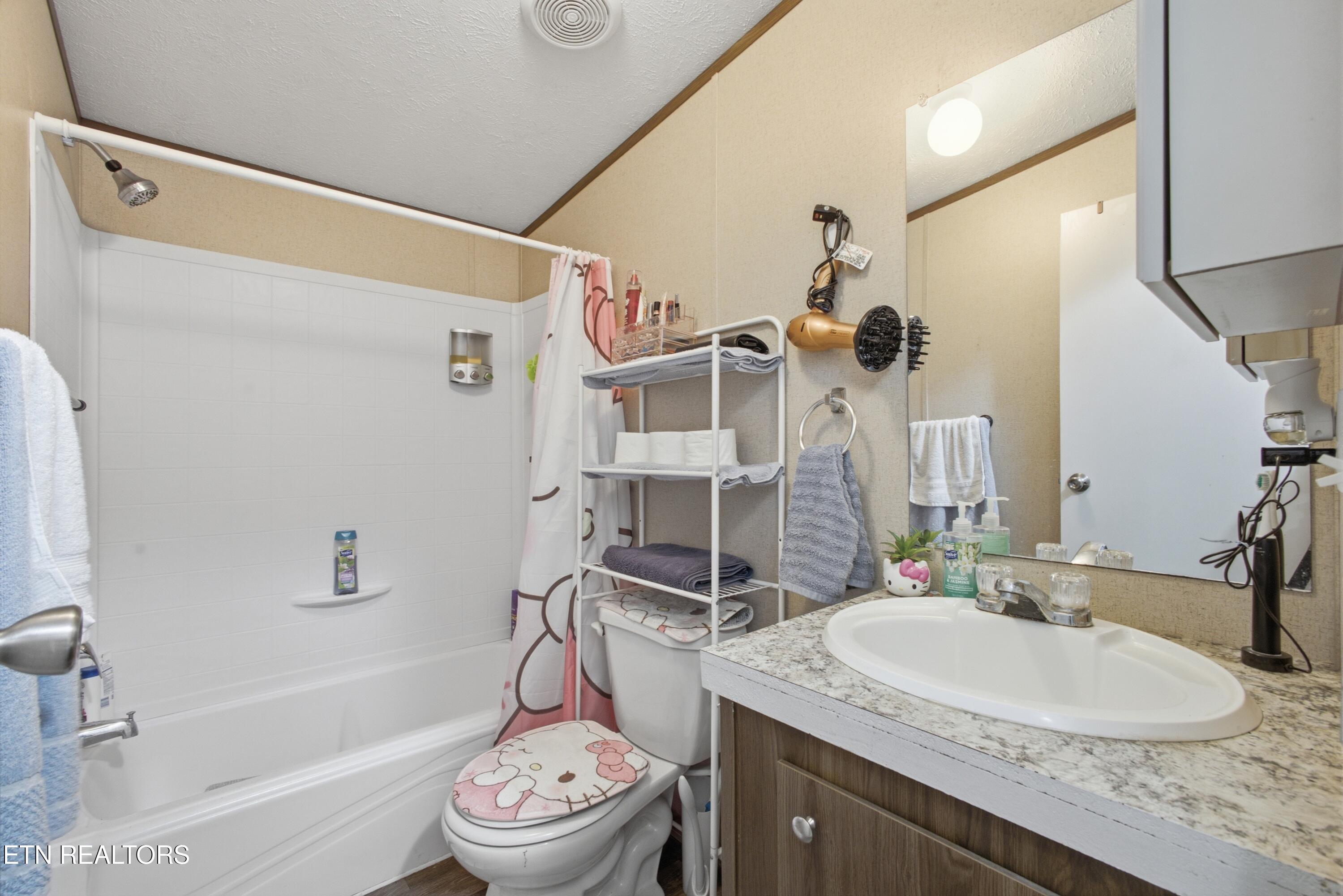 321 Rose Circle