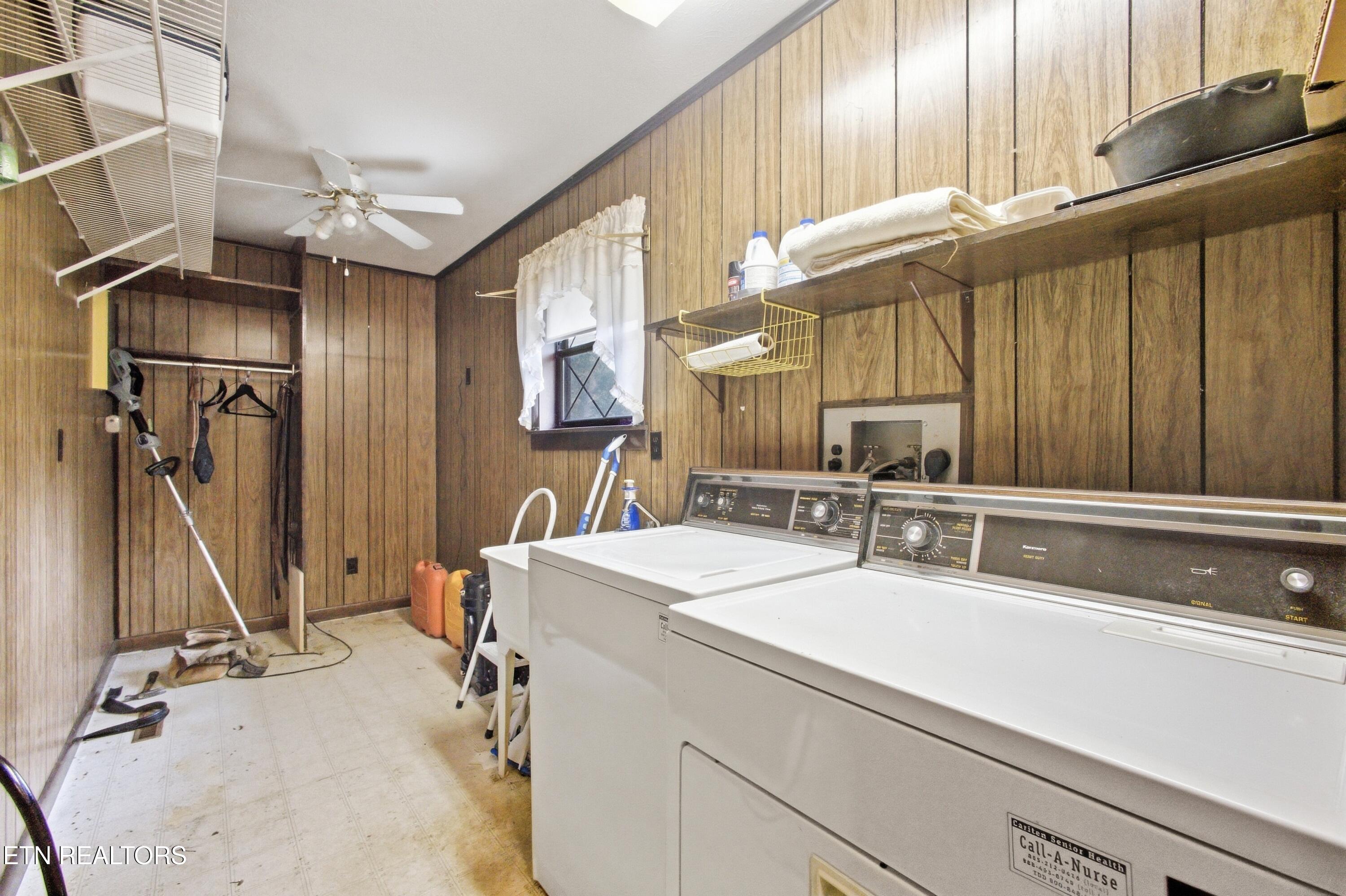 201 Leslie Drive