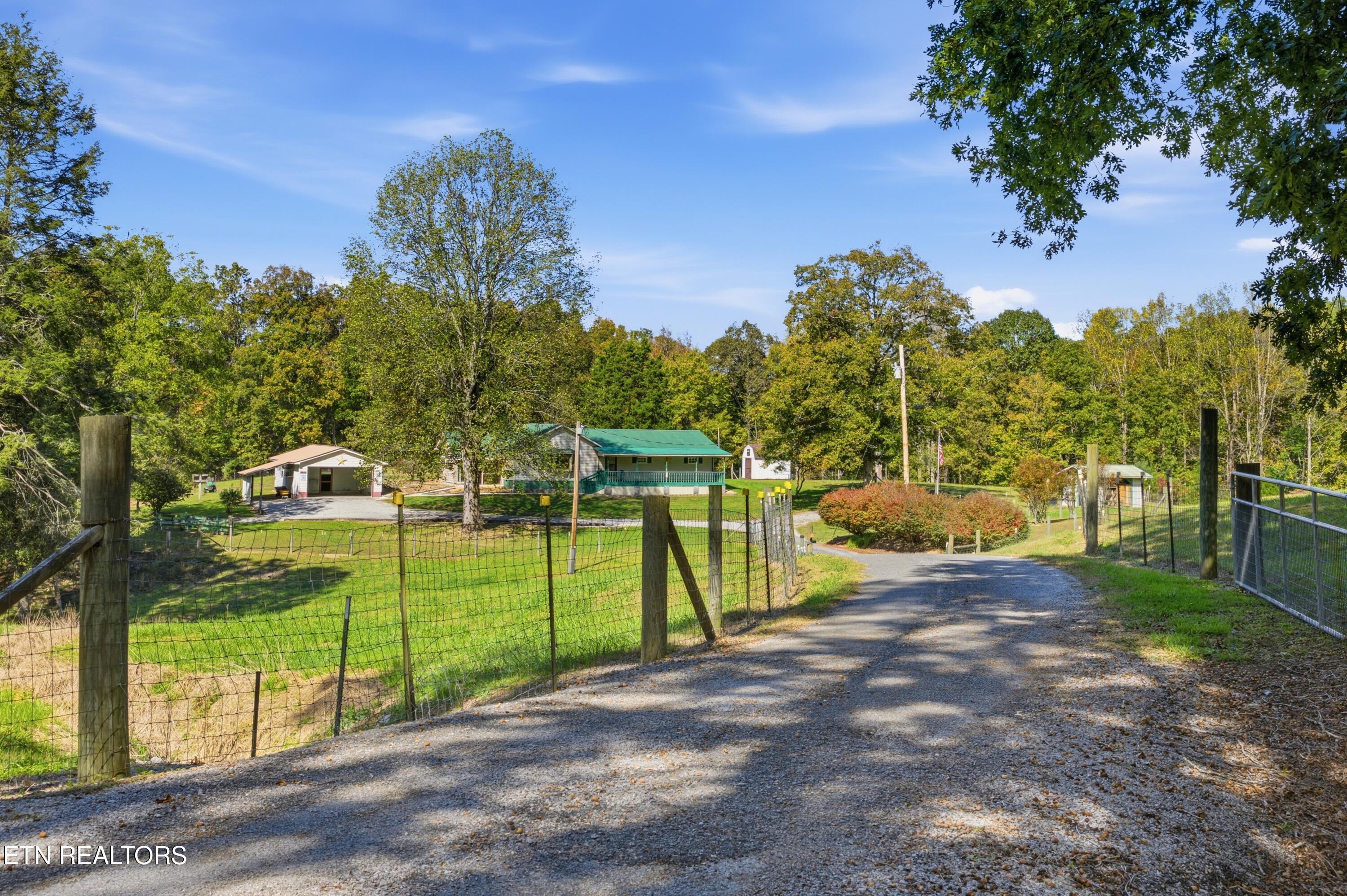 220 Austin Turner Rd