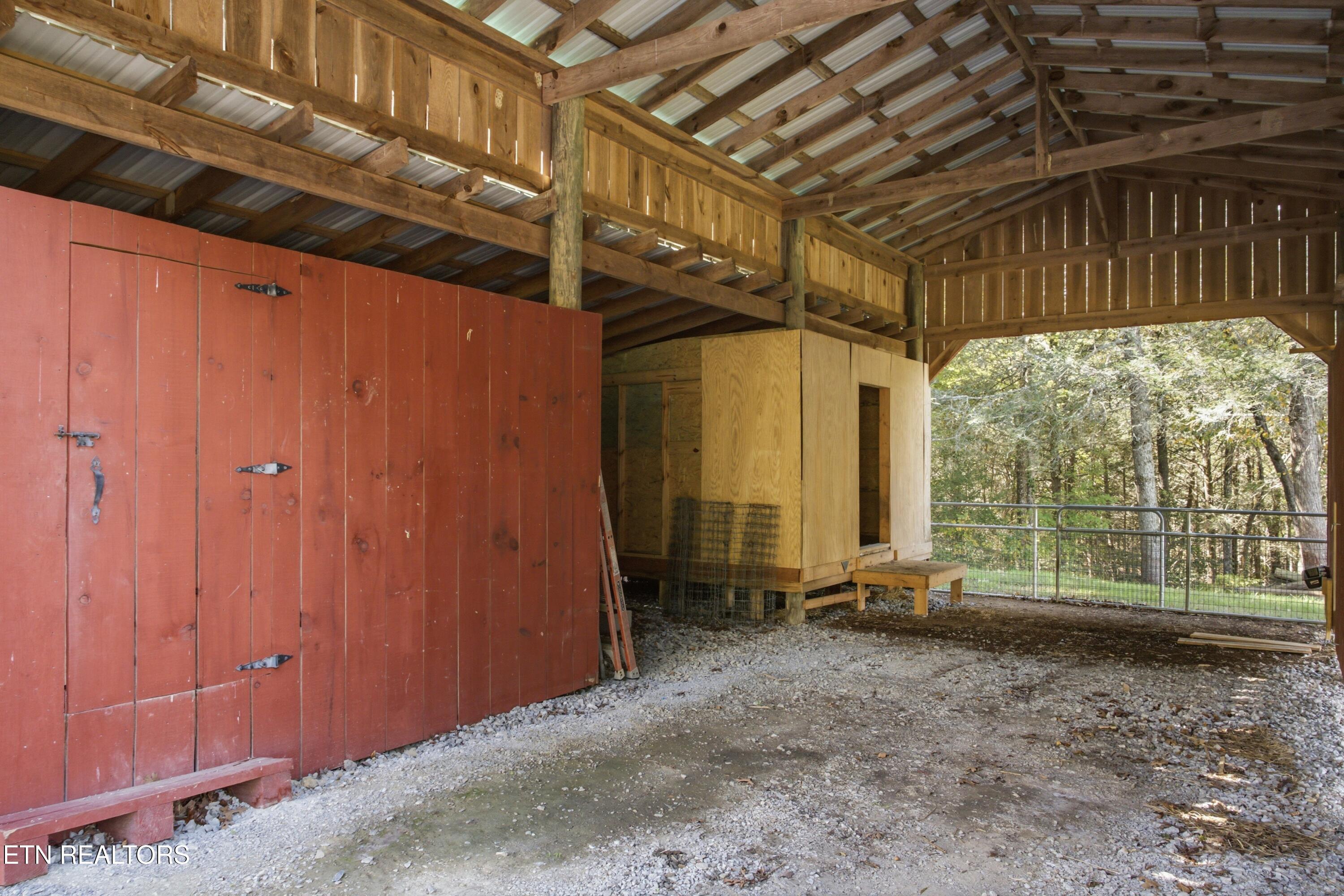 220 Austin Turner Rd