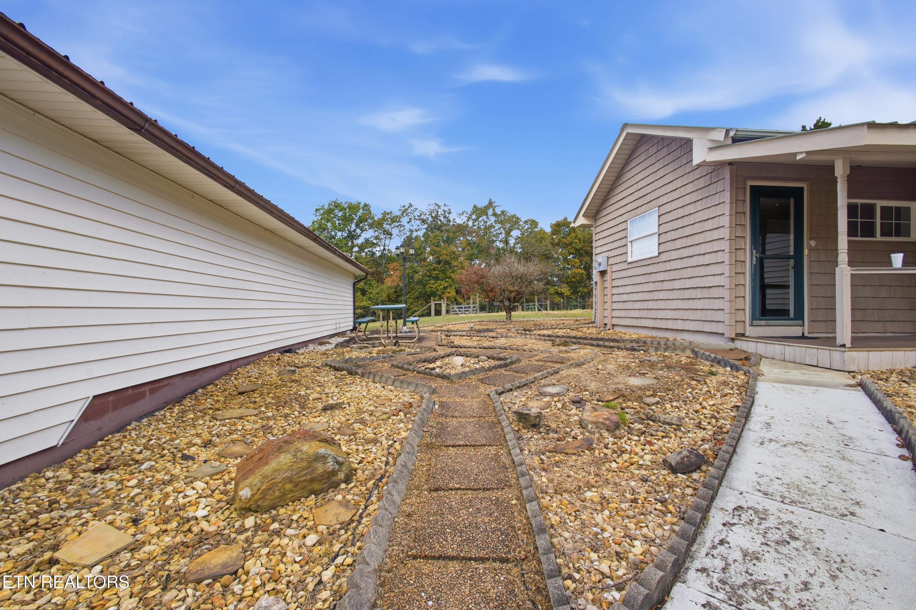 220 Austin Turner Rd