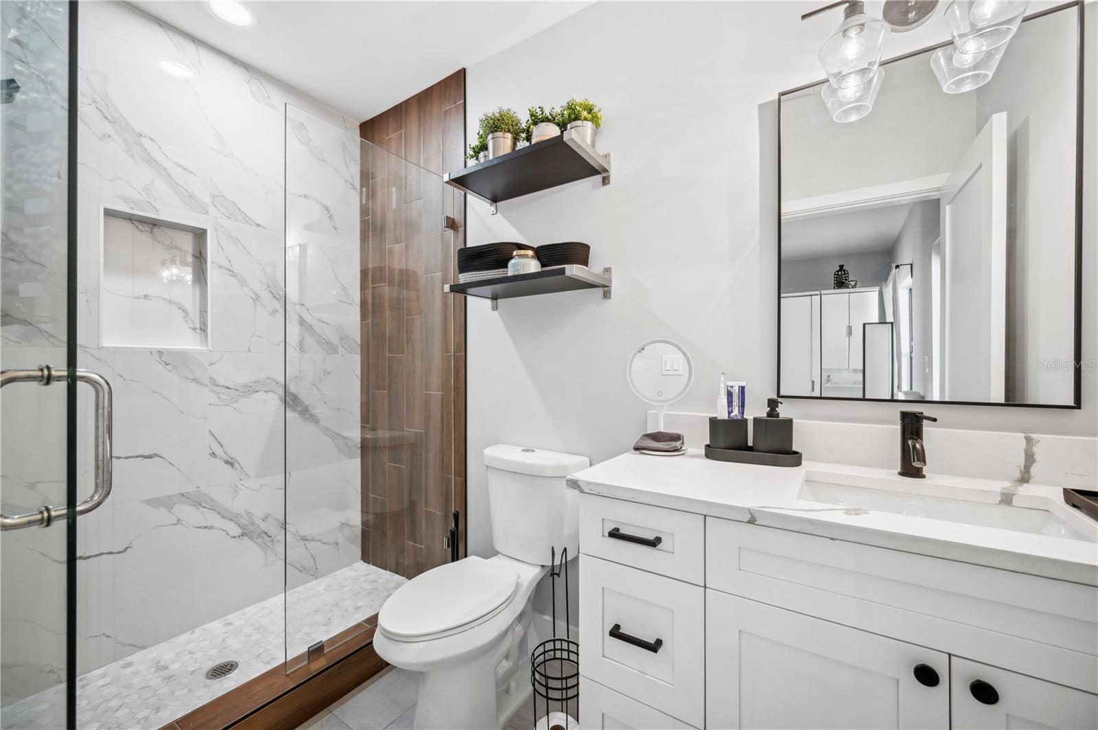 2705 N BOULEVARD #2
