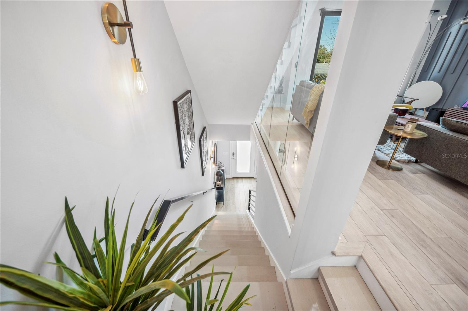 2705 N BOULEVARD #2