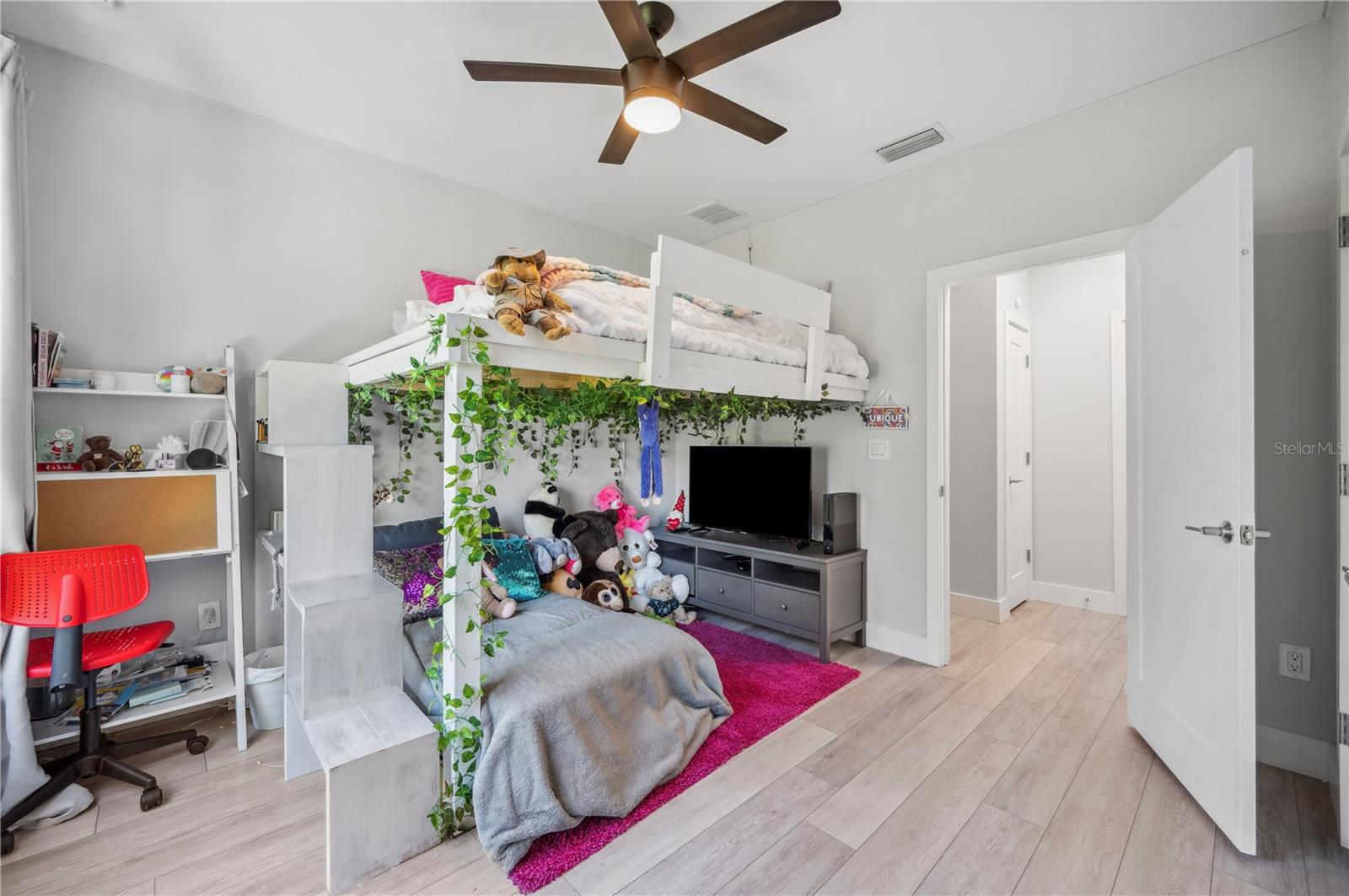 2705 N BOULEVARD #2