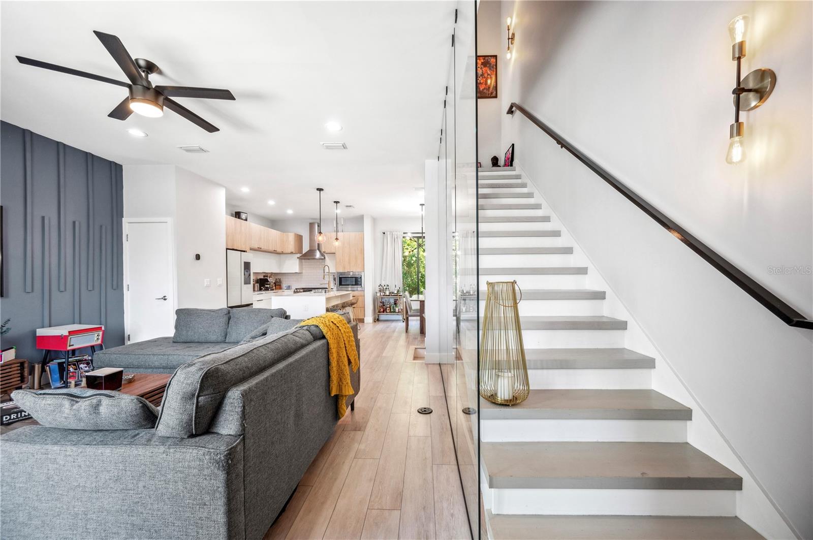 2705 N BOULEVARD #2