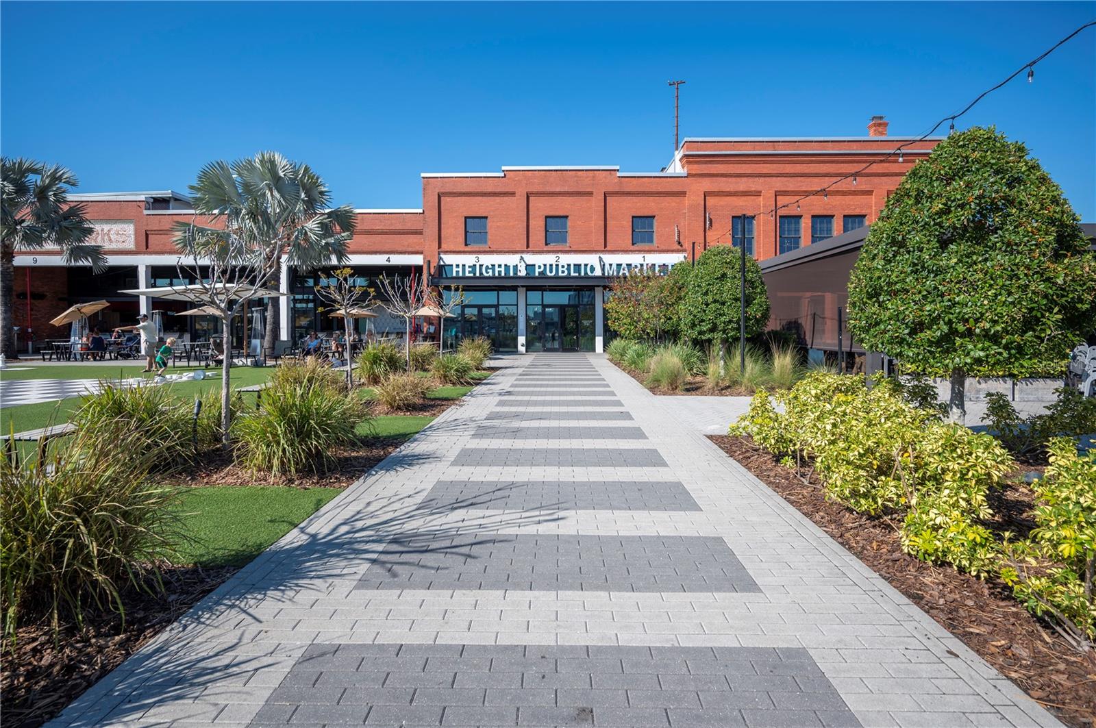 2705 N BOULEVARD #2