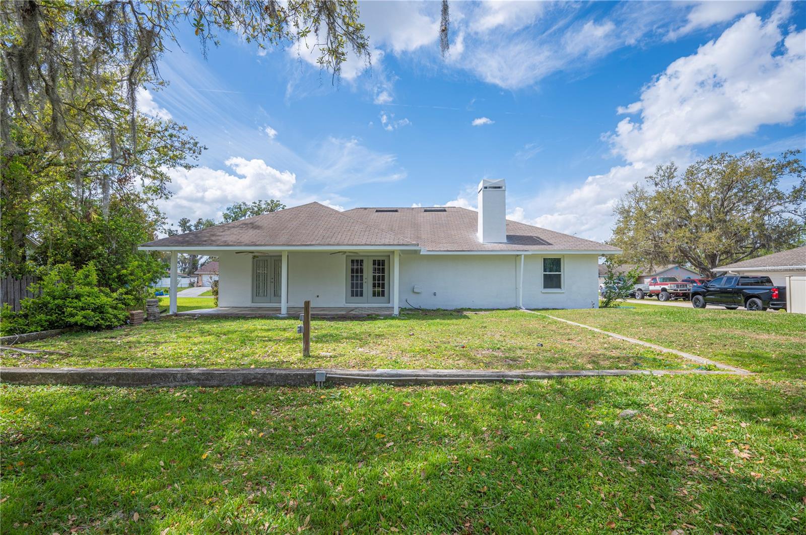 2601 SAVANNAH DR