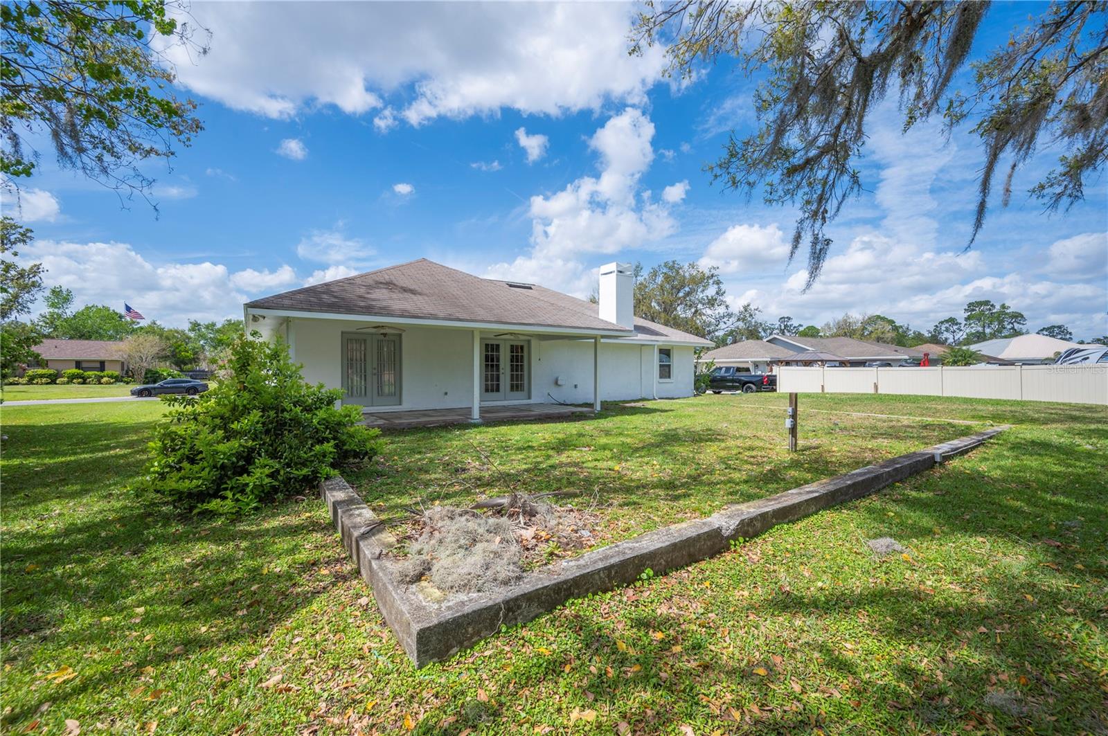 2601 SAVANNAH DR