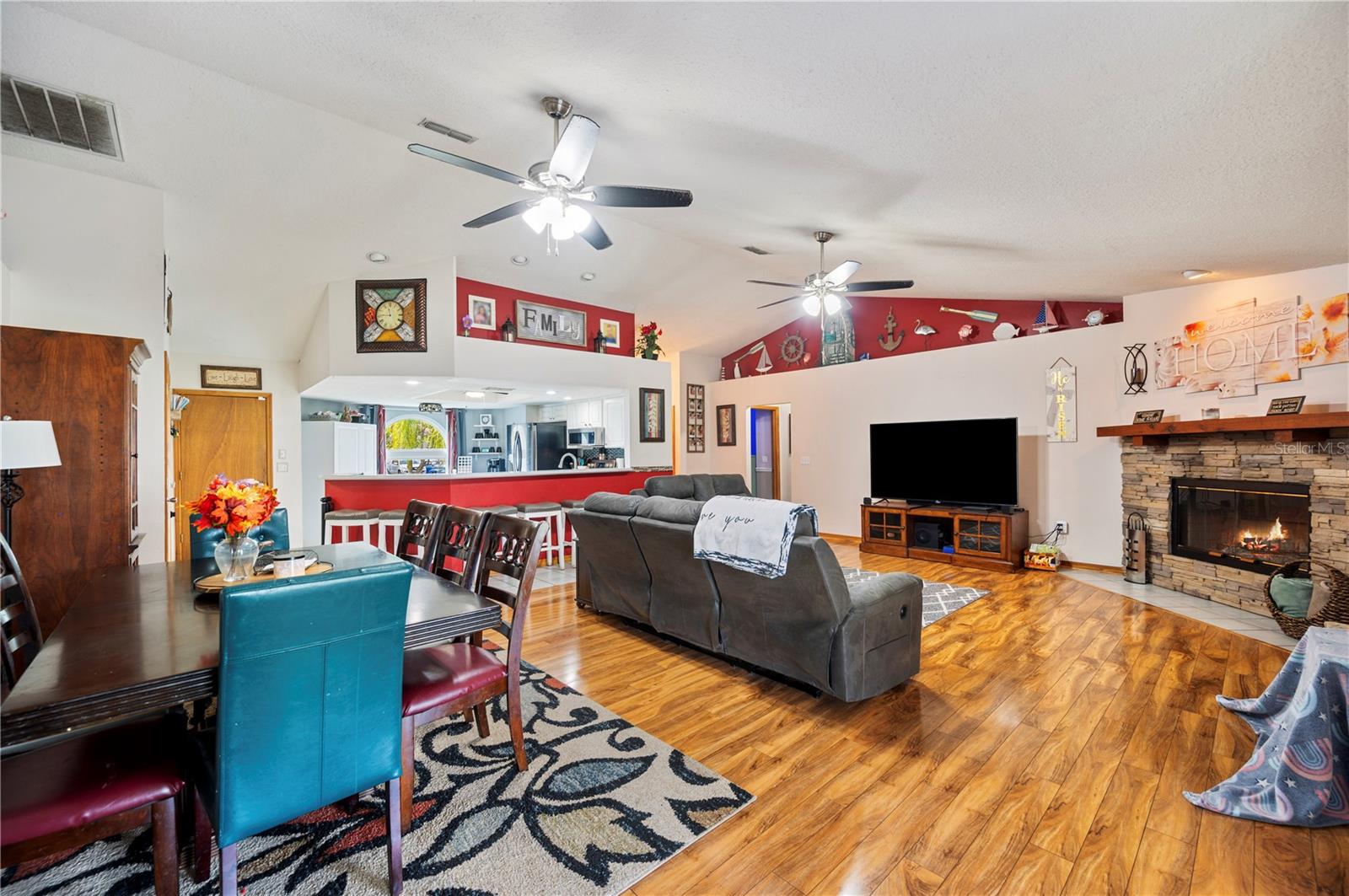 2601 SAVANNAH DR
