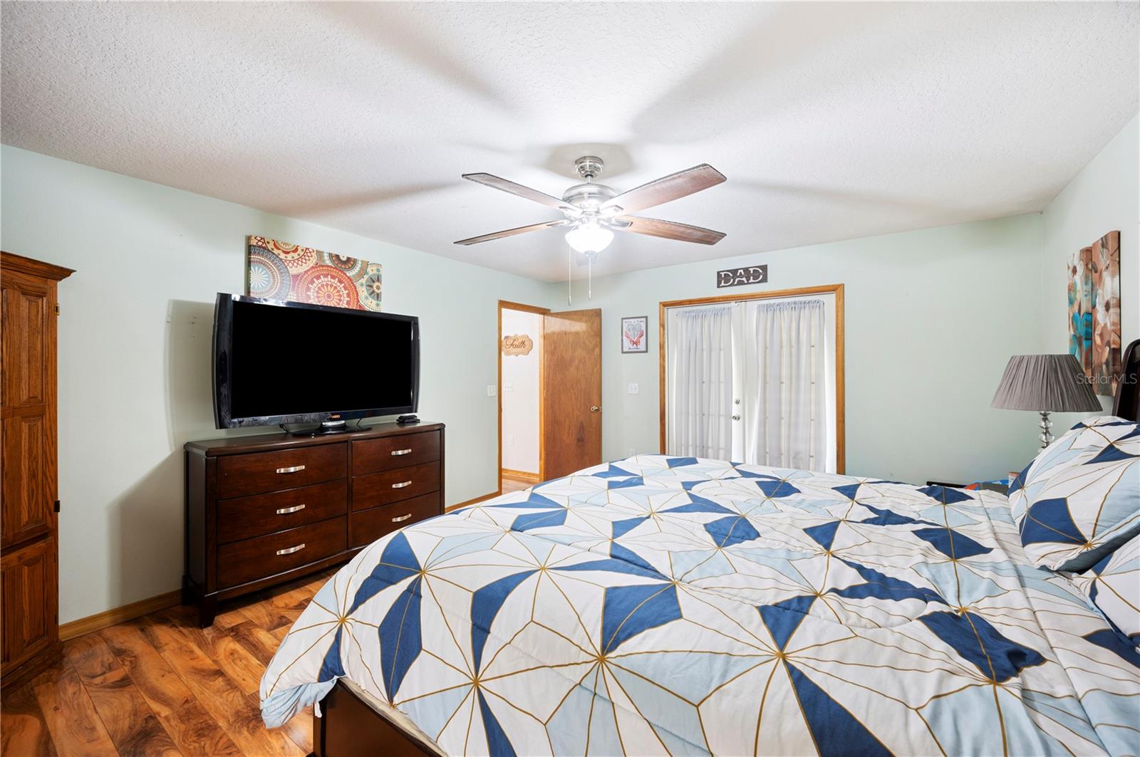 2601 SAVANNAH DR