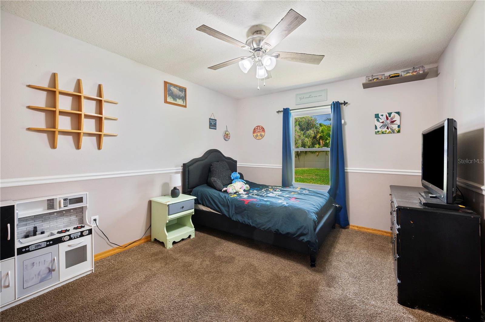2601 SAVANNAH DR