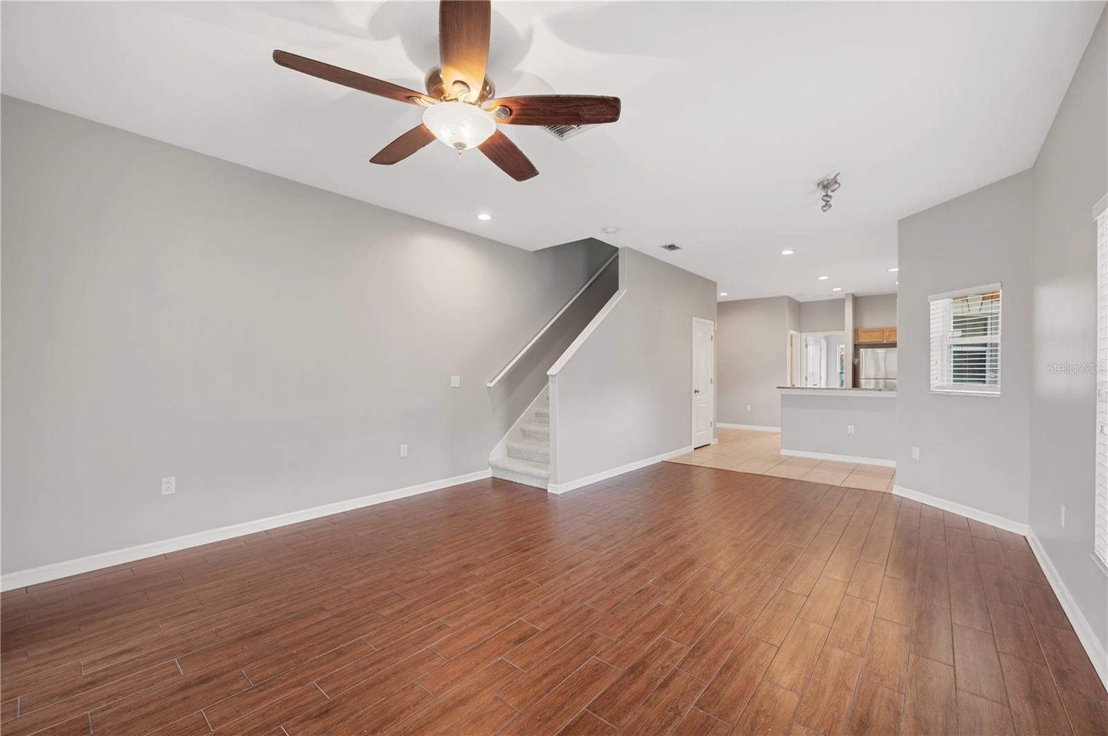 4034 WINDING VINE DR