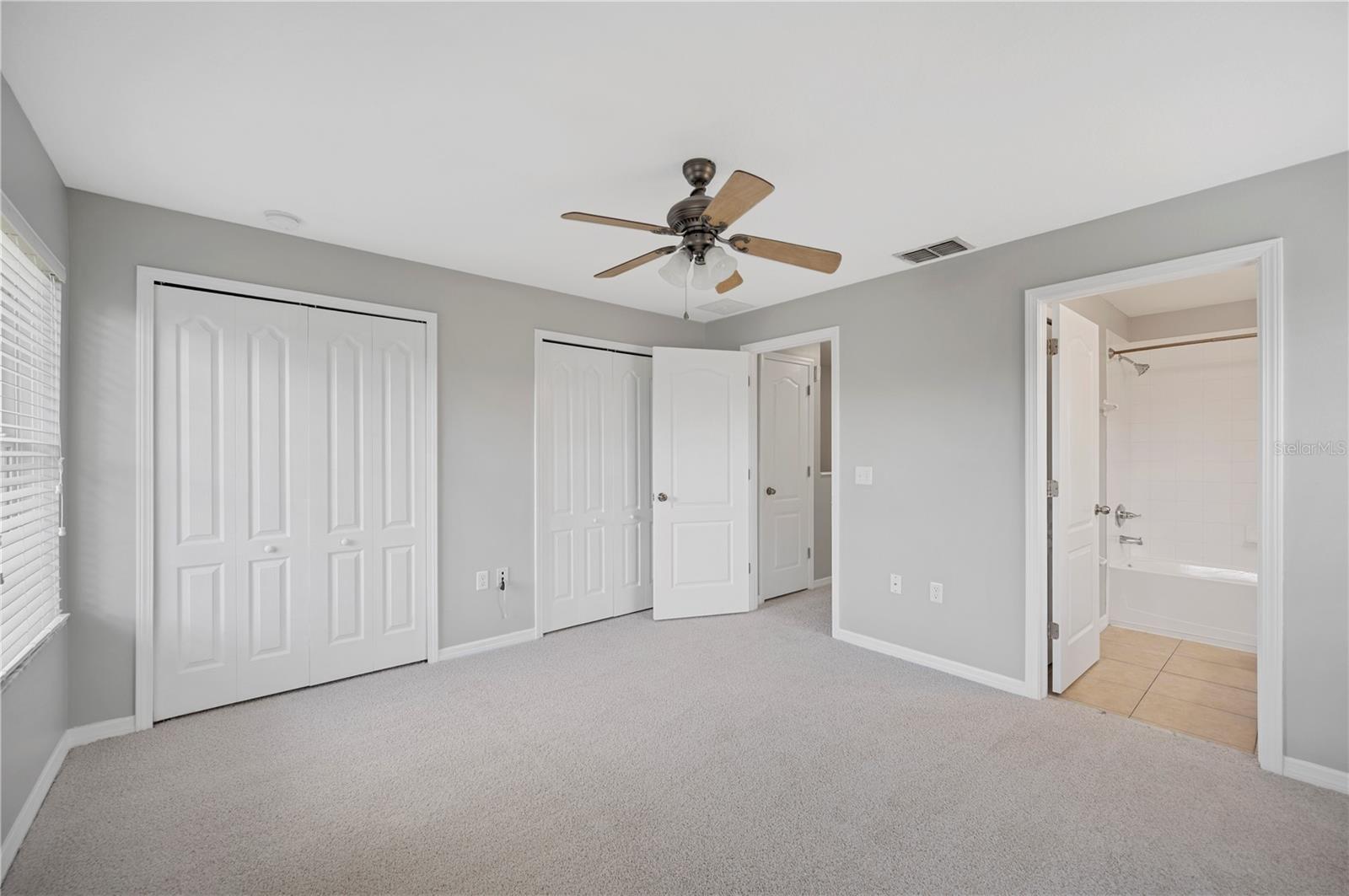 4034 WINDING VINE DR