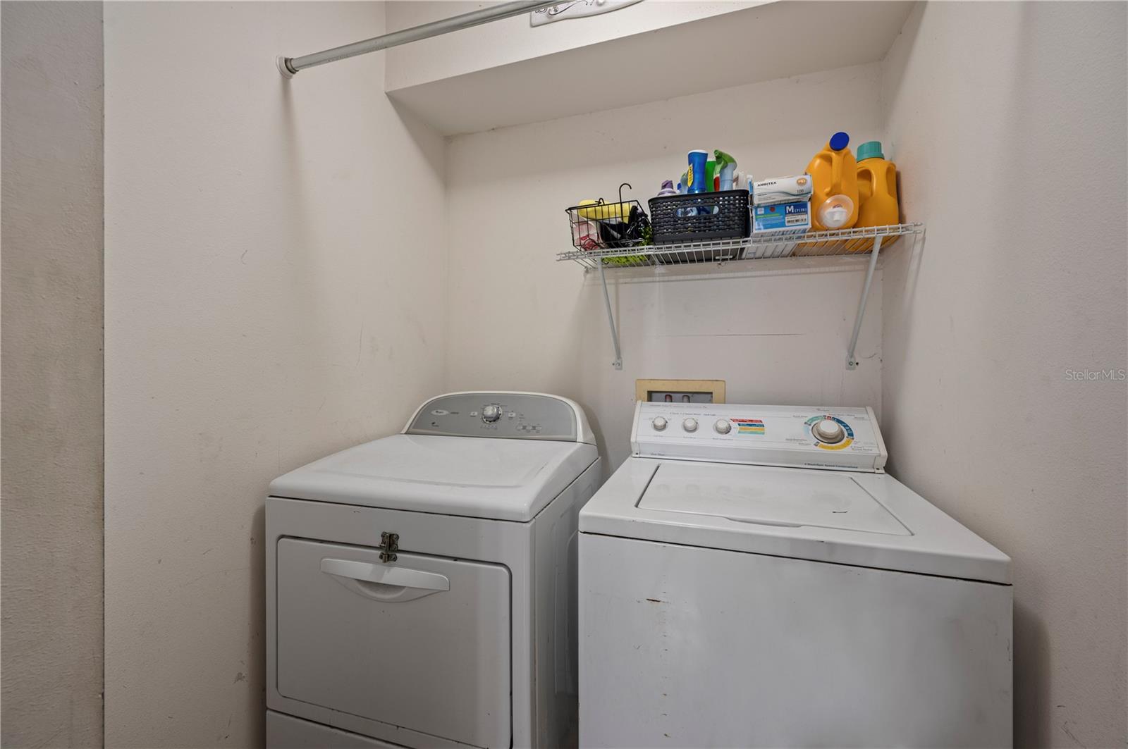 4504 COUNTRY HILLS BLVD