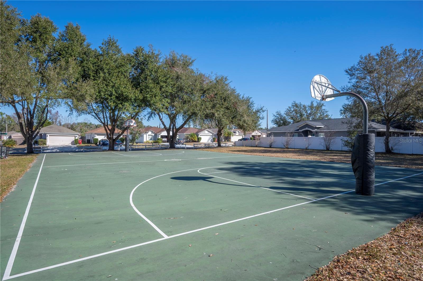 4504 COUNTRY HILLS BLVD