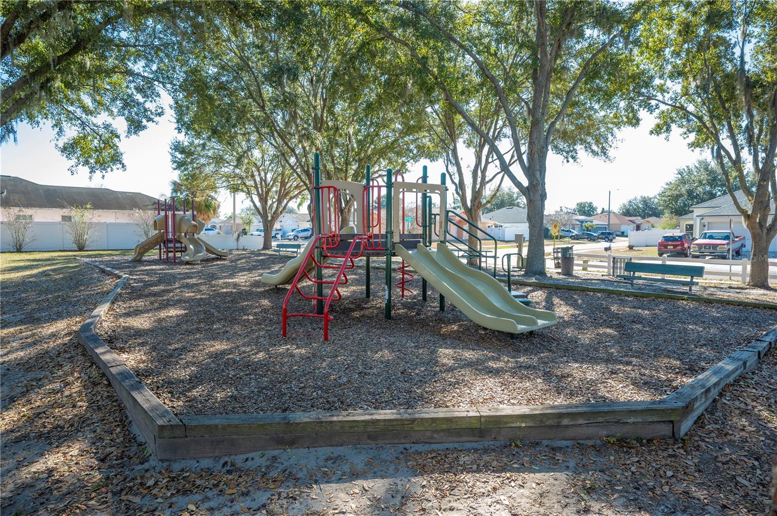 4504 COUNTRY HILLS BLVD