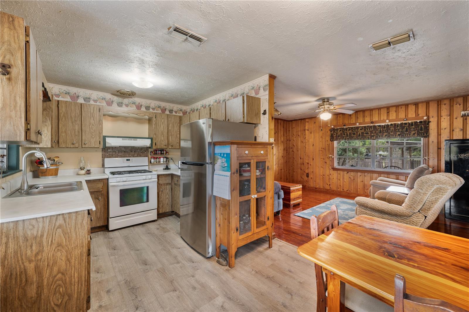 1616 MCGEE RD