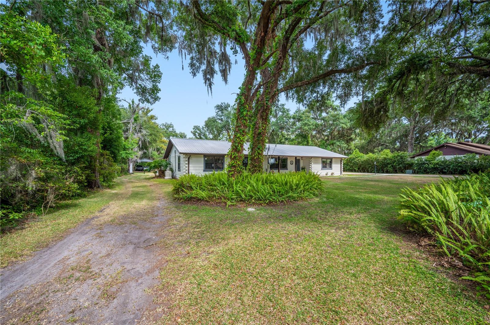 4314 STRAUSS RD