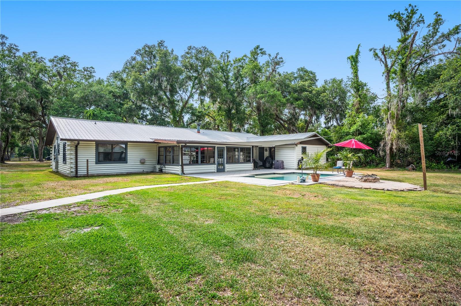 4314 STRAUSS RD