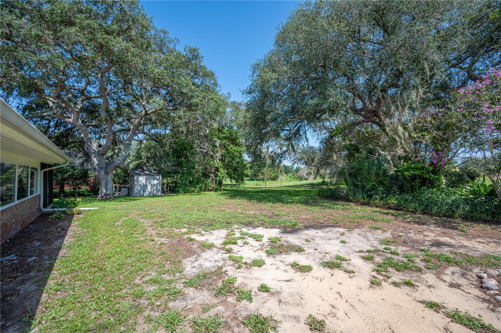 109 ARROWHEAD LN