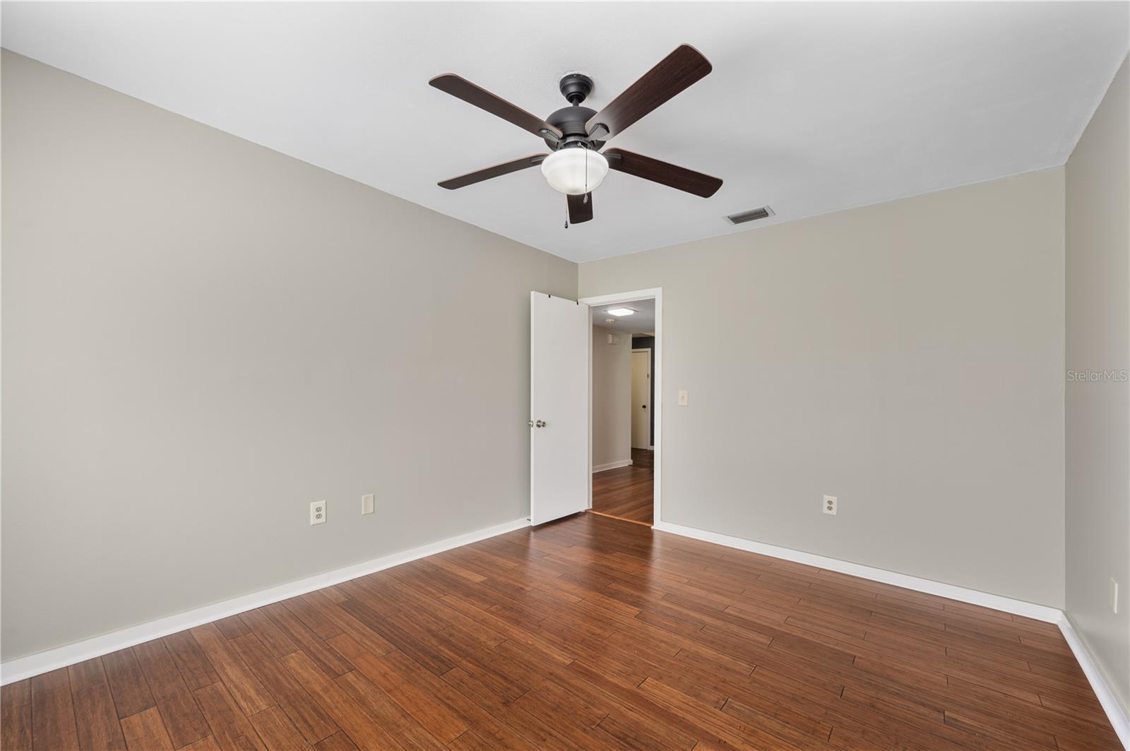 109 ARROWHEAD LN