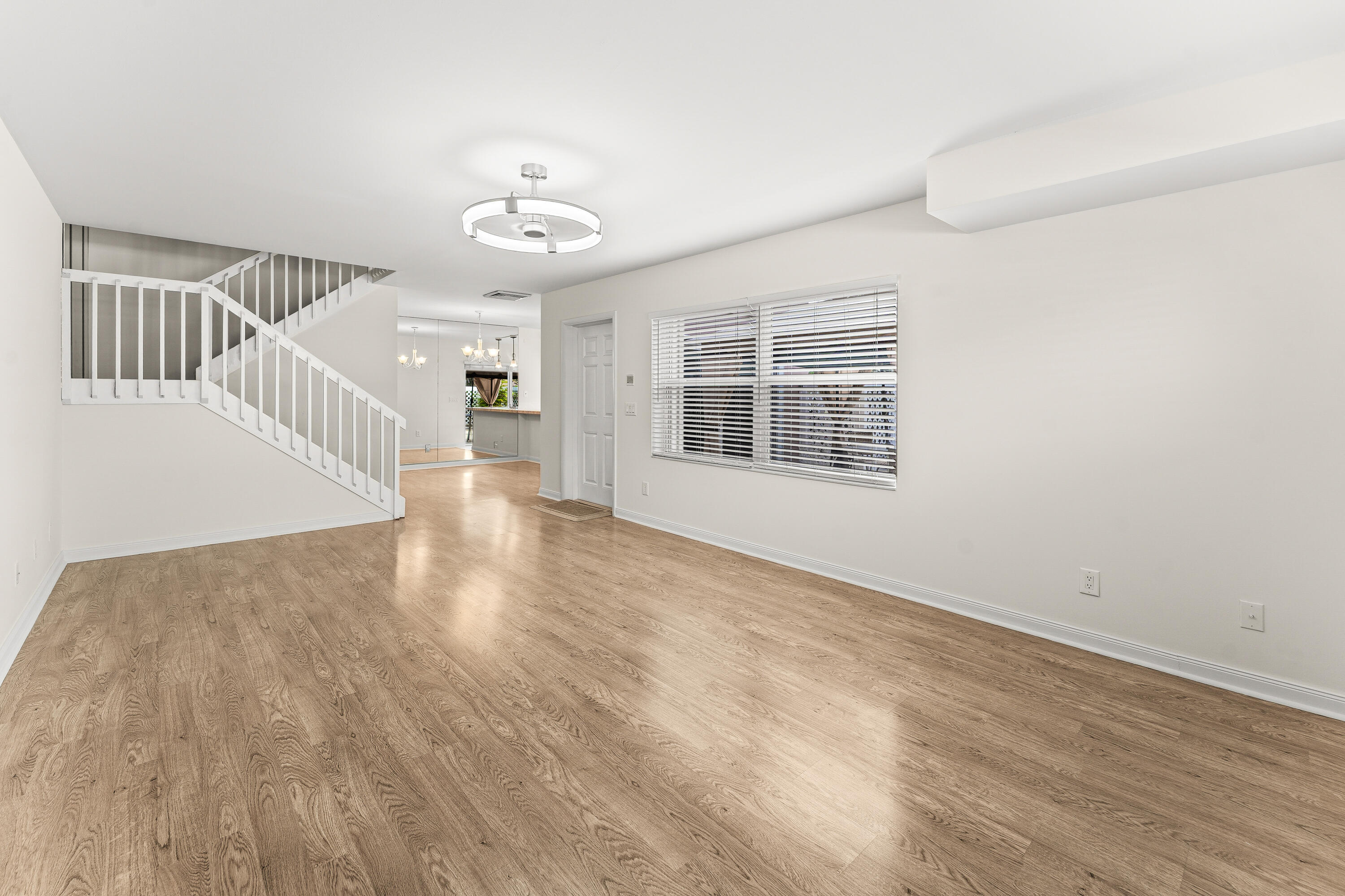 3136 Kingston Court