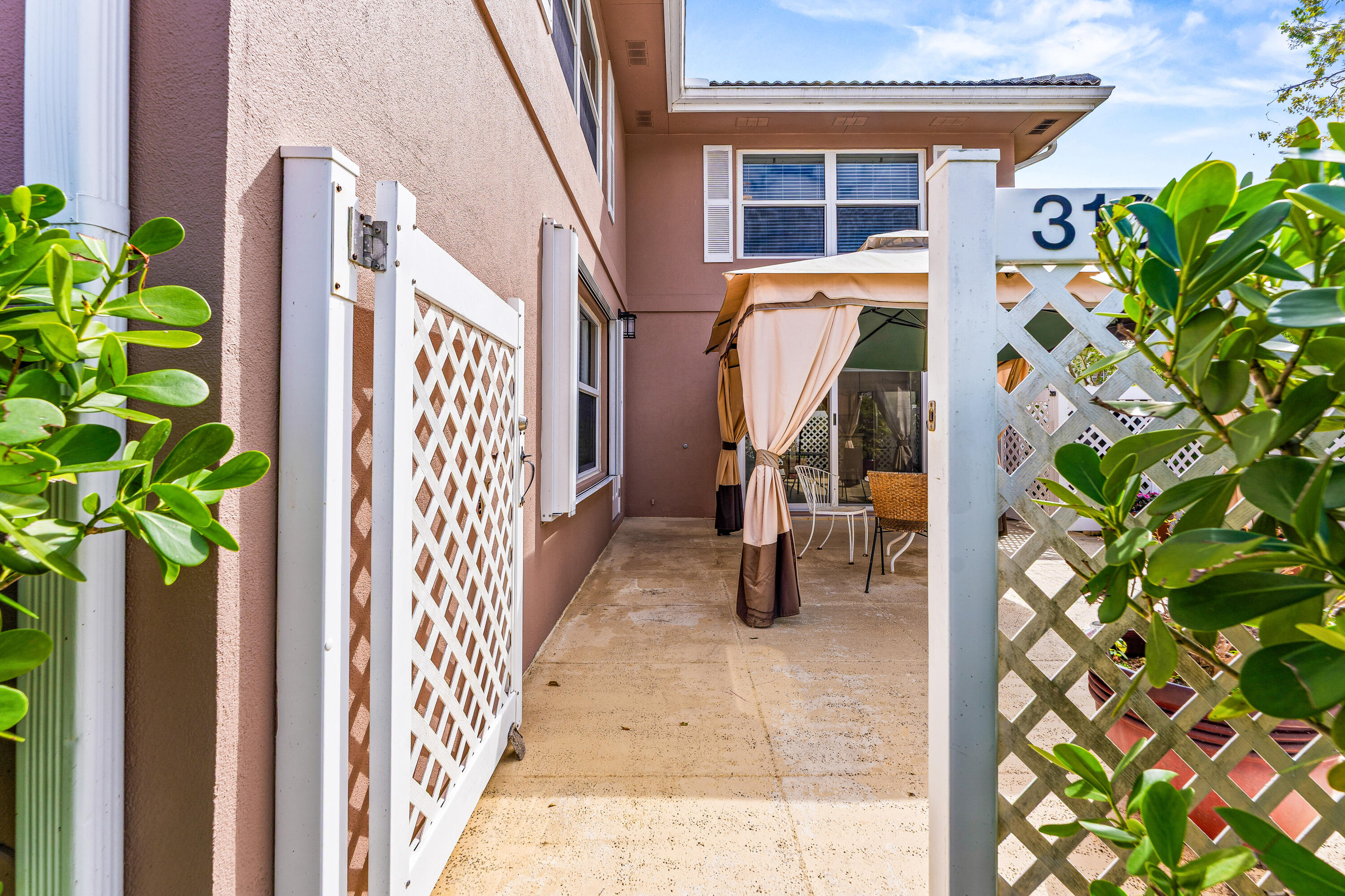 3136 Kingston Court