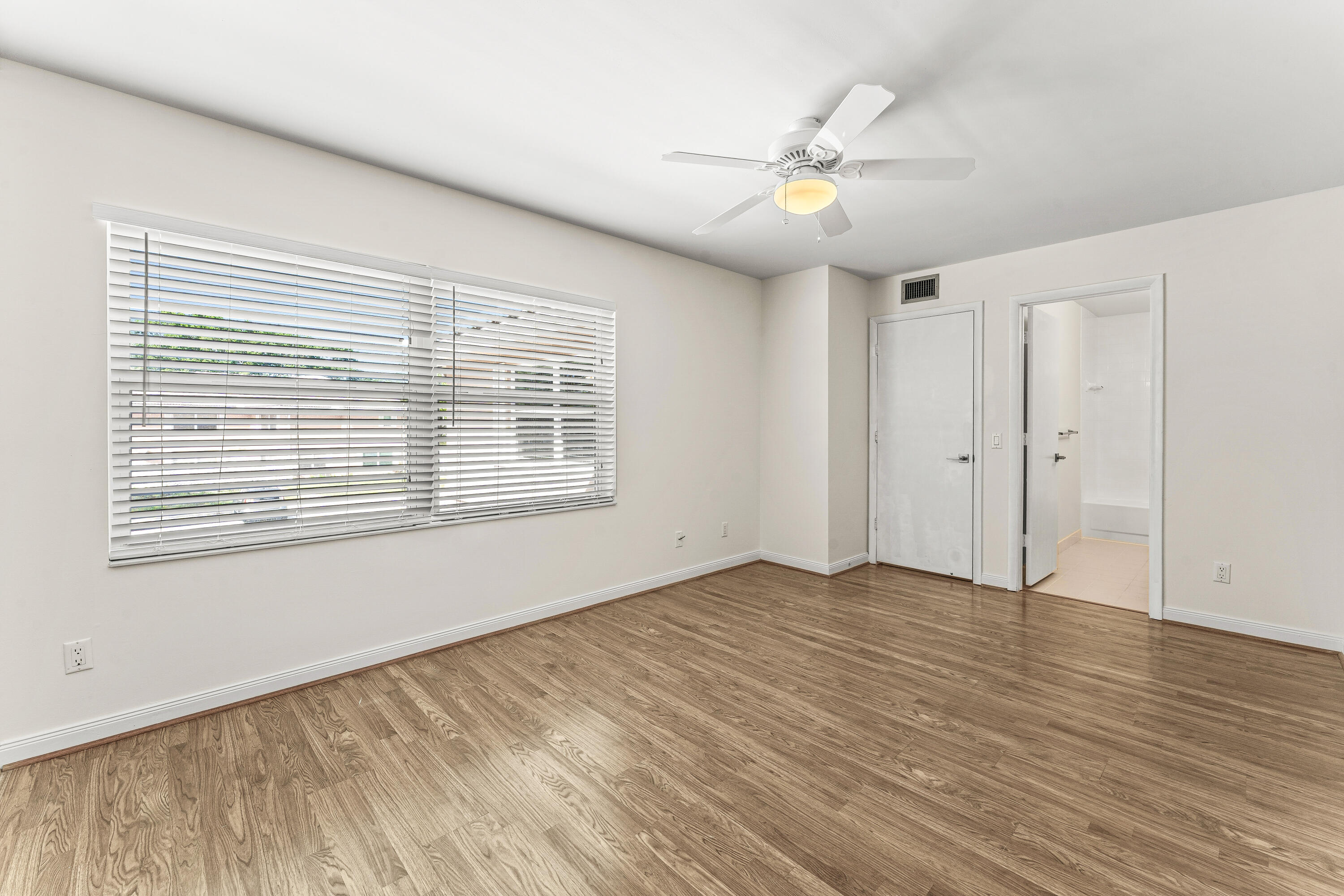 3136 Kingston Court