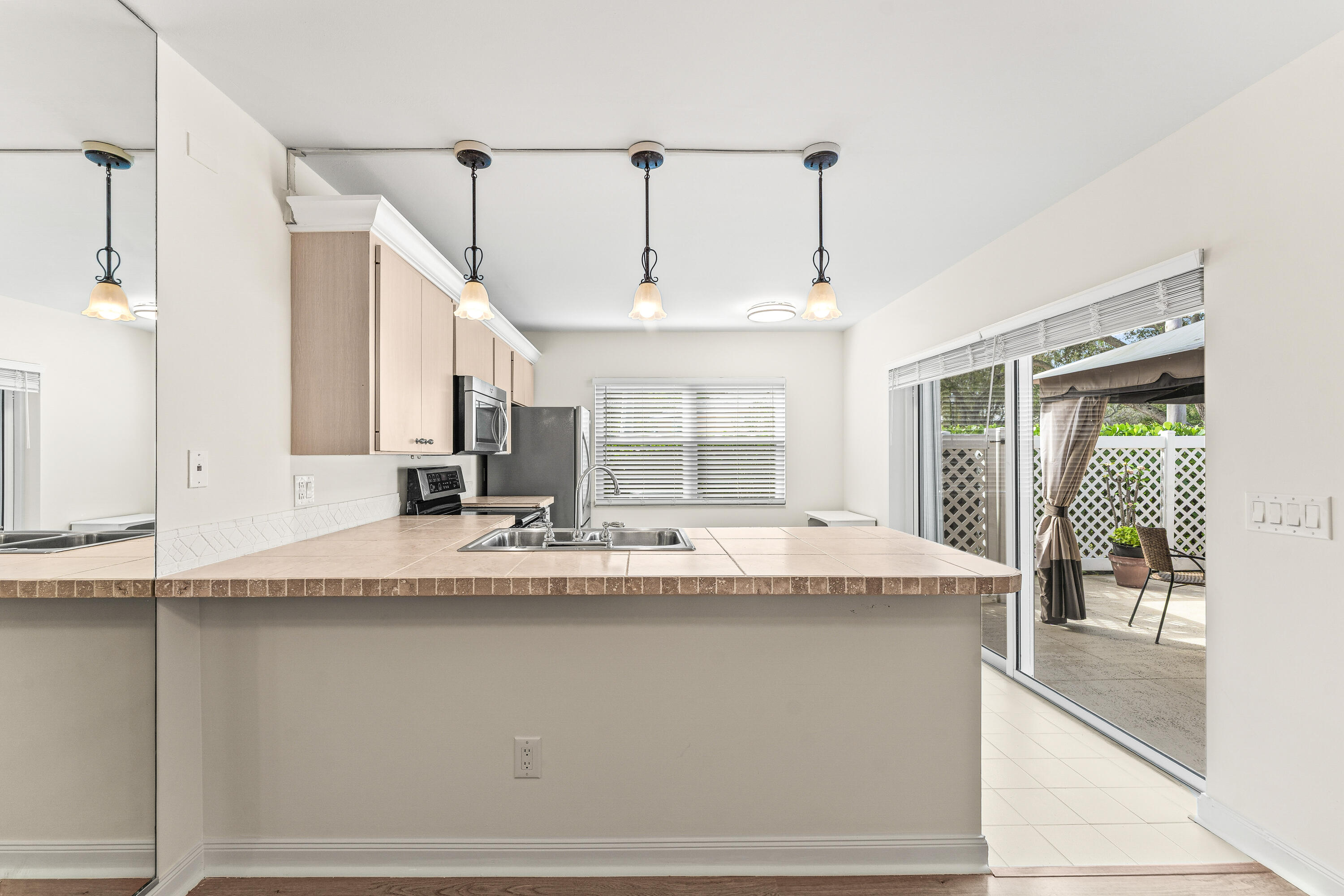 3136 Kingston Court