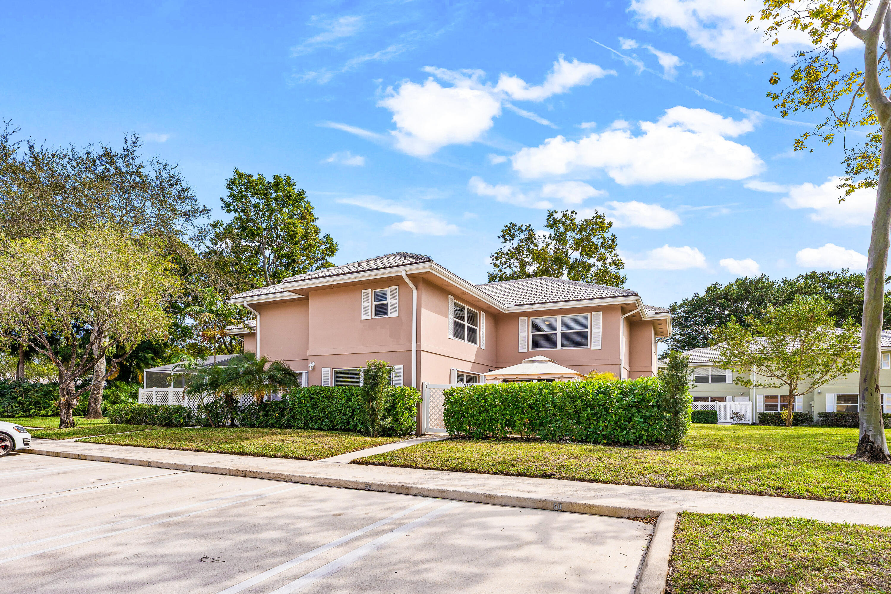 3136 Kingston Court