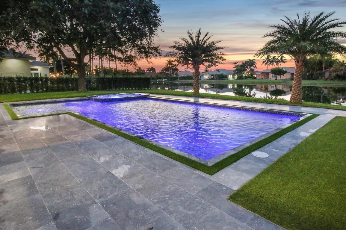 14895 SW 40th Street