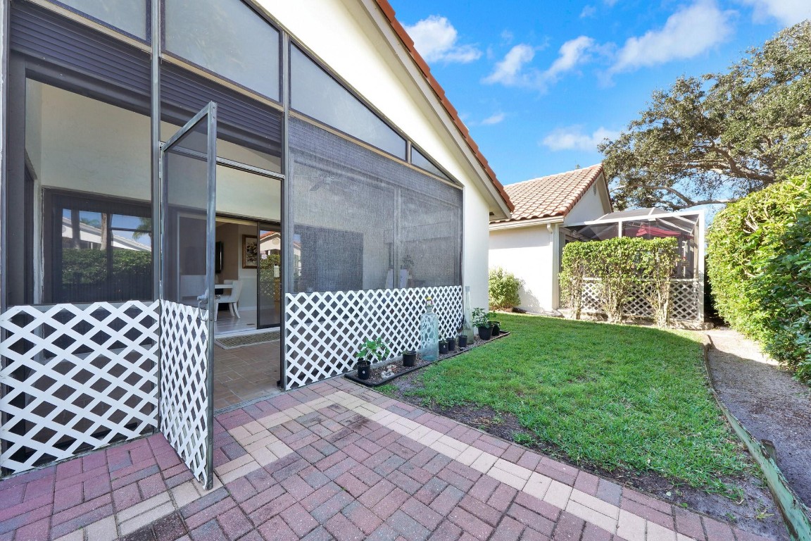 6131 Bluegrass Drive