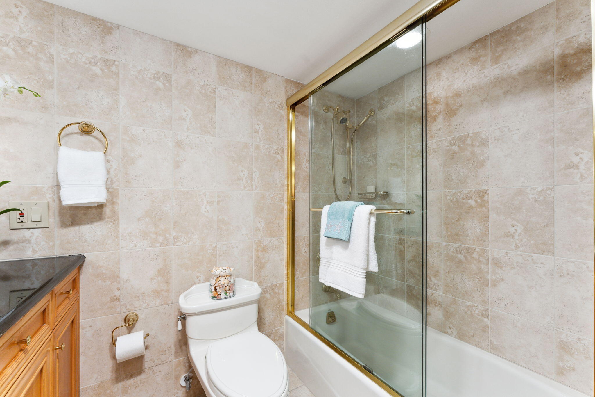 2000 S Ocean Boulevard 16-H