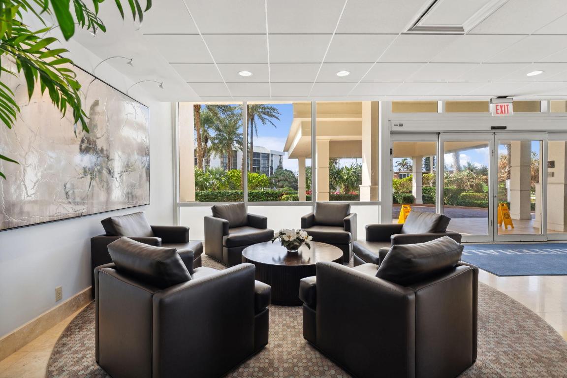 2000 S Ocean Boulevard 16-H