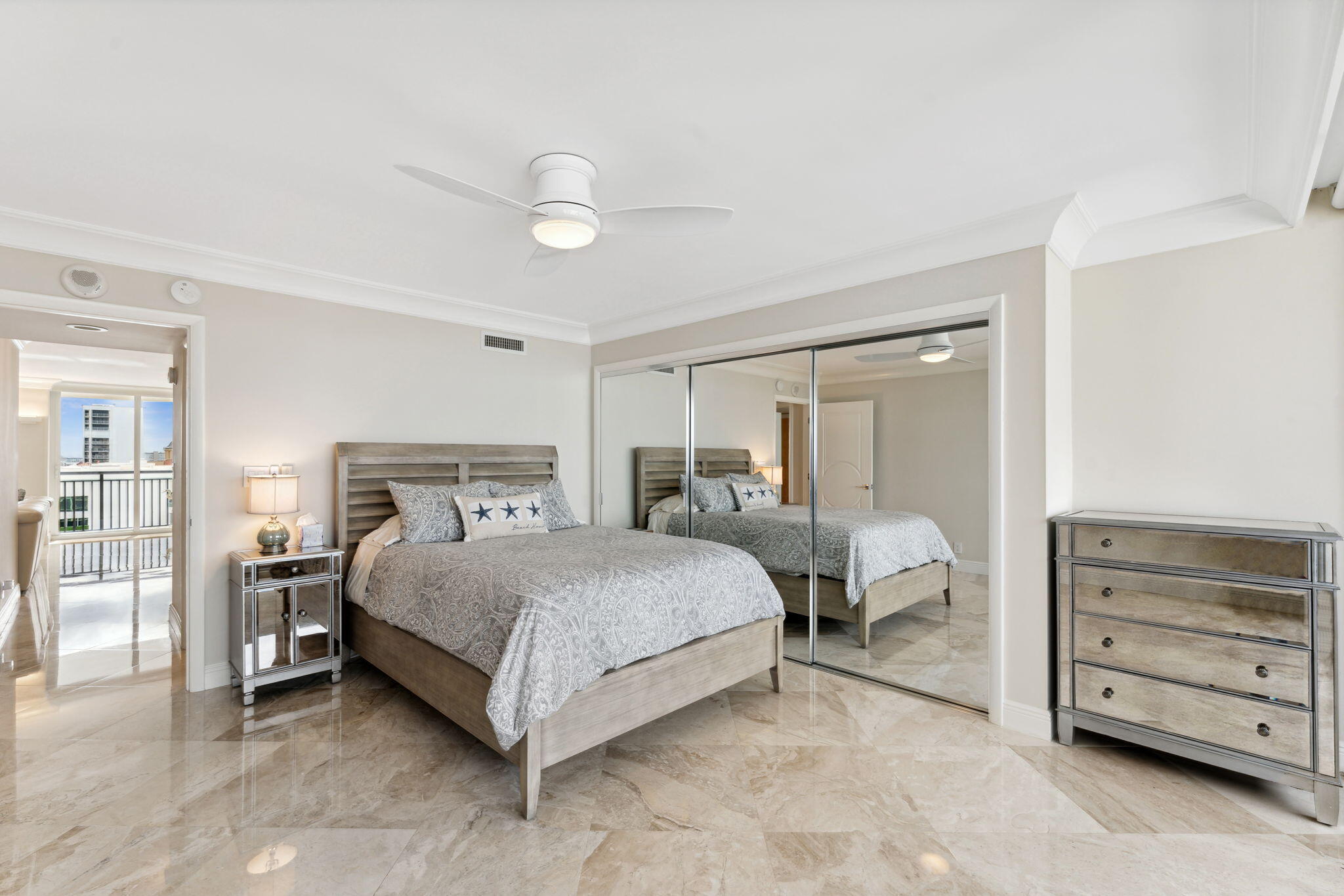 2000 S Ocean Boulevard 16-H